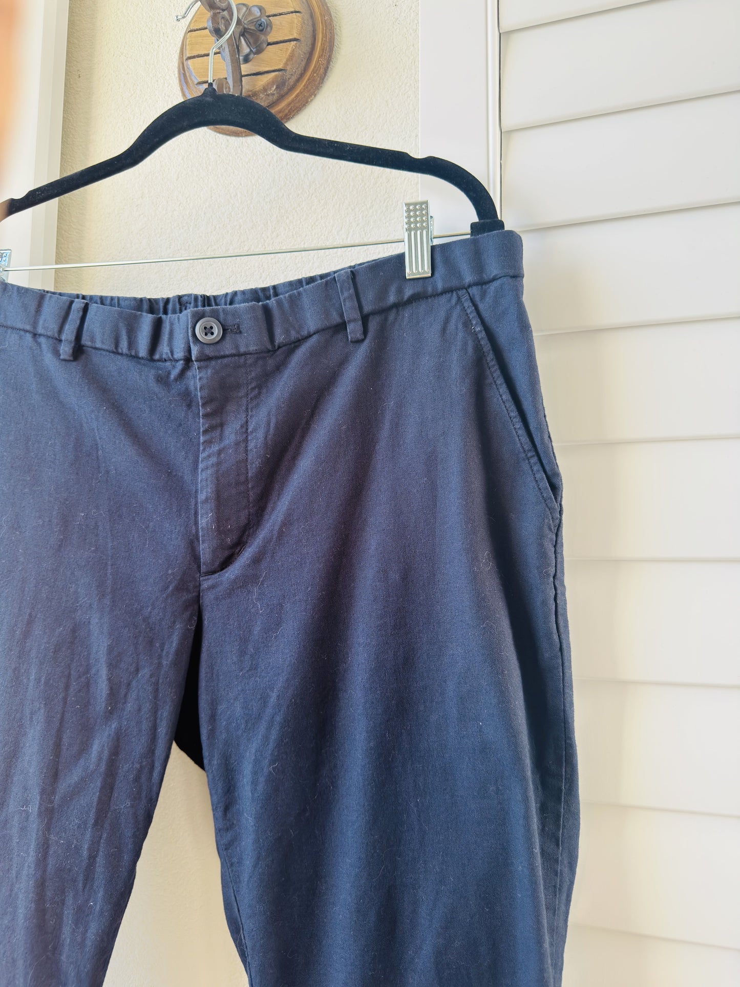 Uniqlo Navy Blue Stretch Chino Pants - Size XL