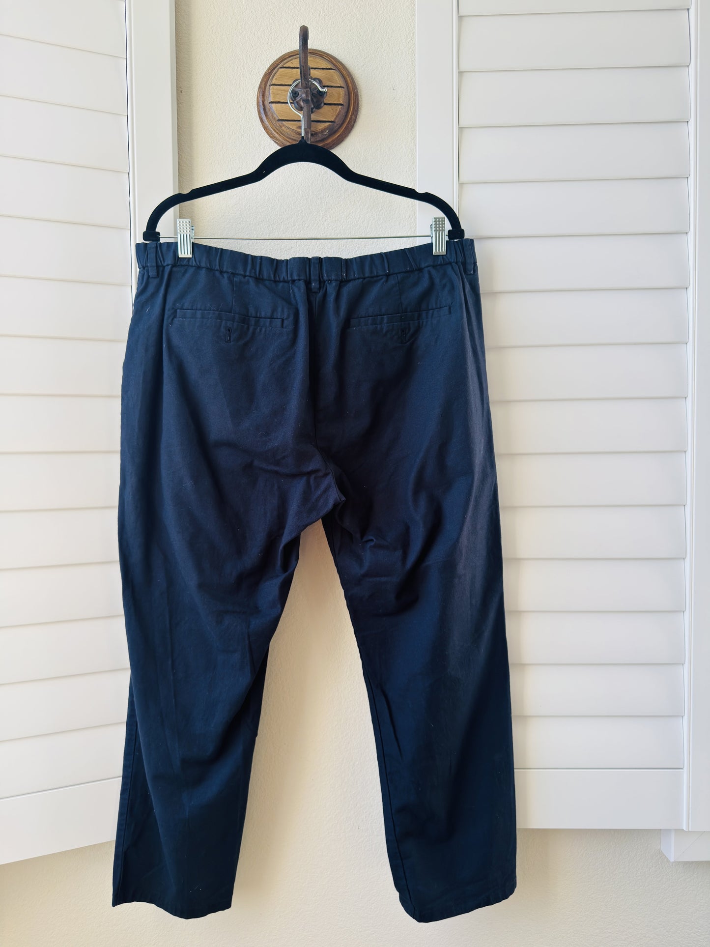Uniqlo Navy Blue Stretch Chino Pants - Size XL