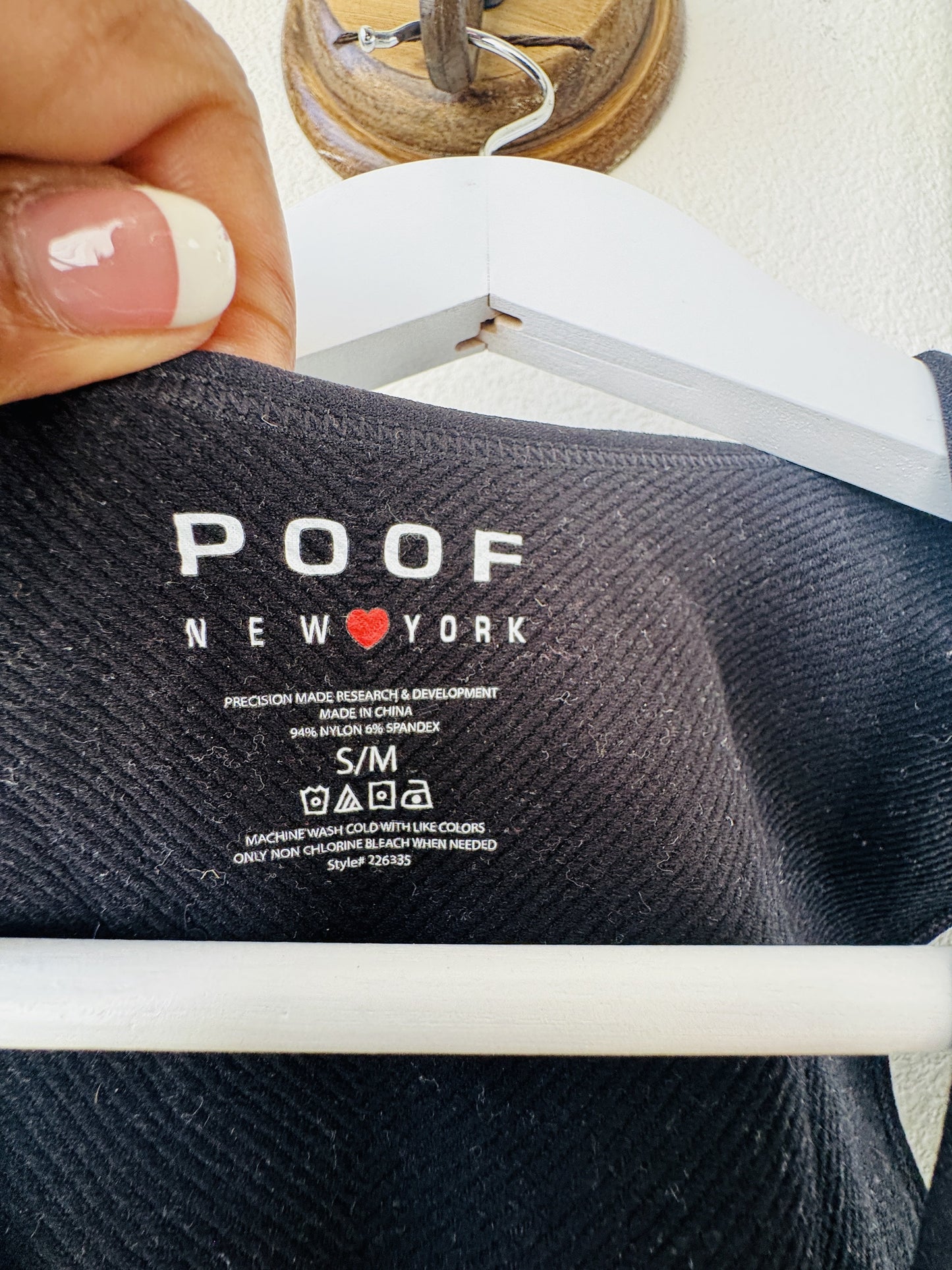Poof New York Black Seamless Ribbed V-Neck Crop Tank Top Size S/M