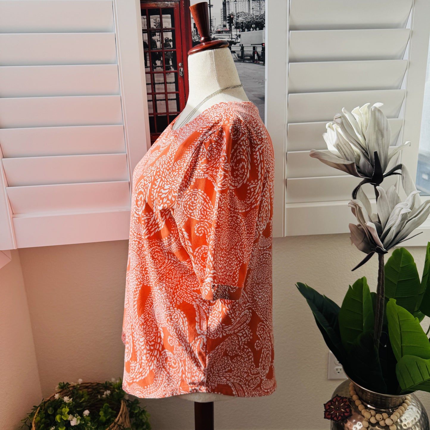 Chico's Orange & White Paisley Print Boat Neck Top - Size 3 (US XL)