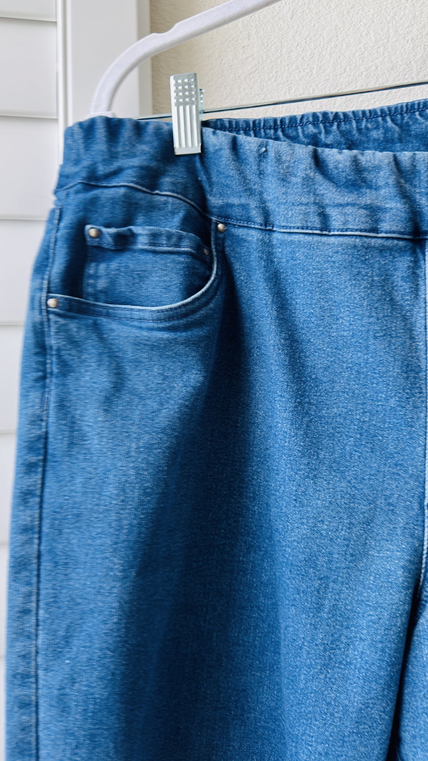 Blair Blue Denim Pull-On Crop Pants - Size 16W