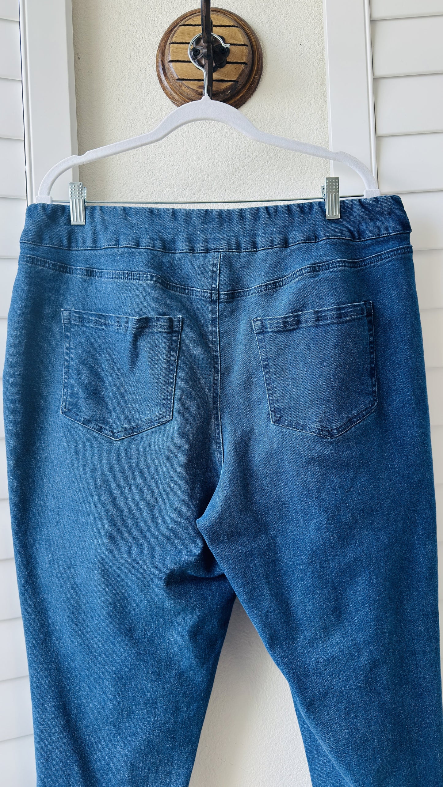Blair Blue Denim Pull-On Crop Pants - Size 16W