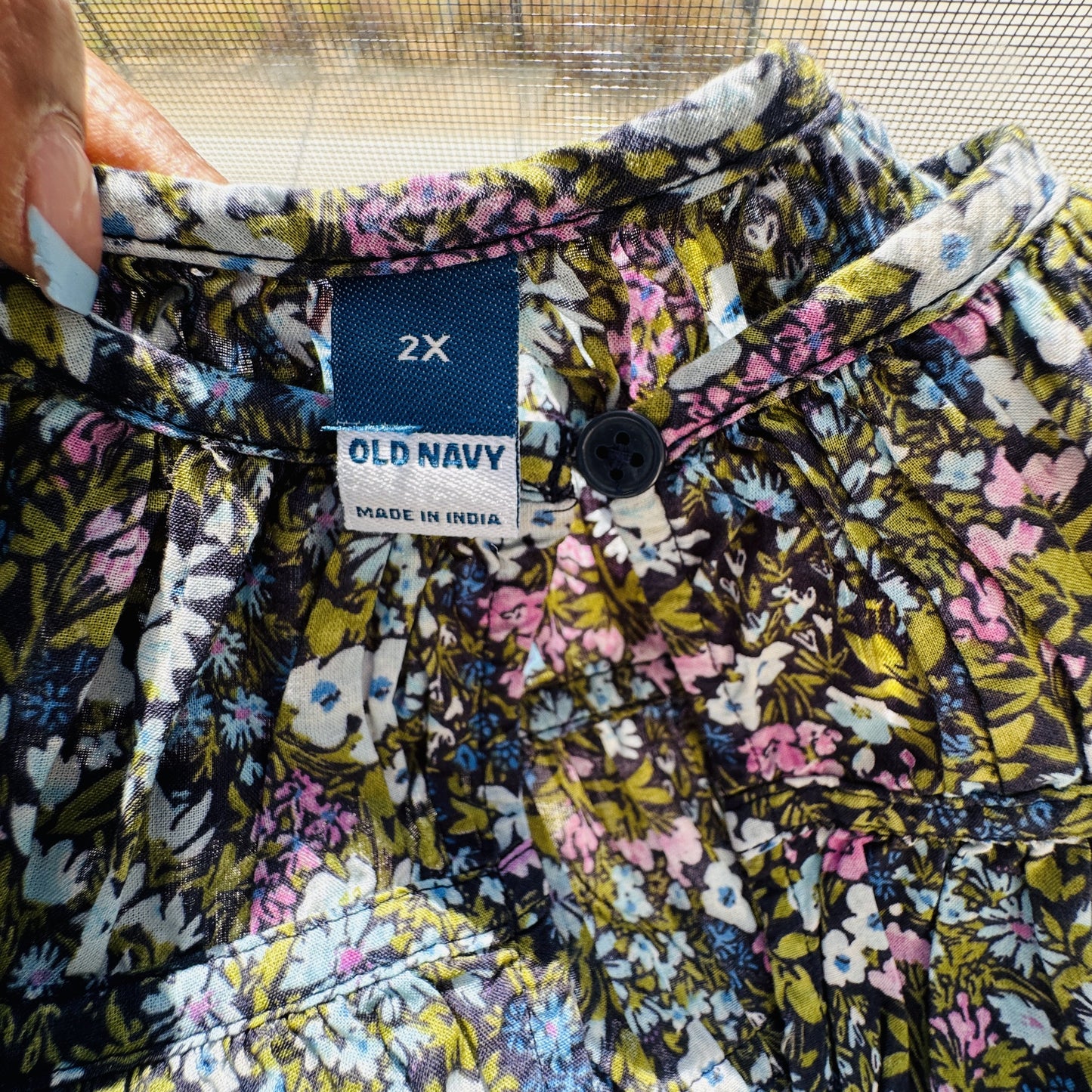 Old Navy Floral Gathered Yoke Keyhole Blouse 2X