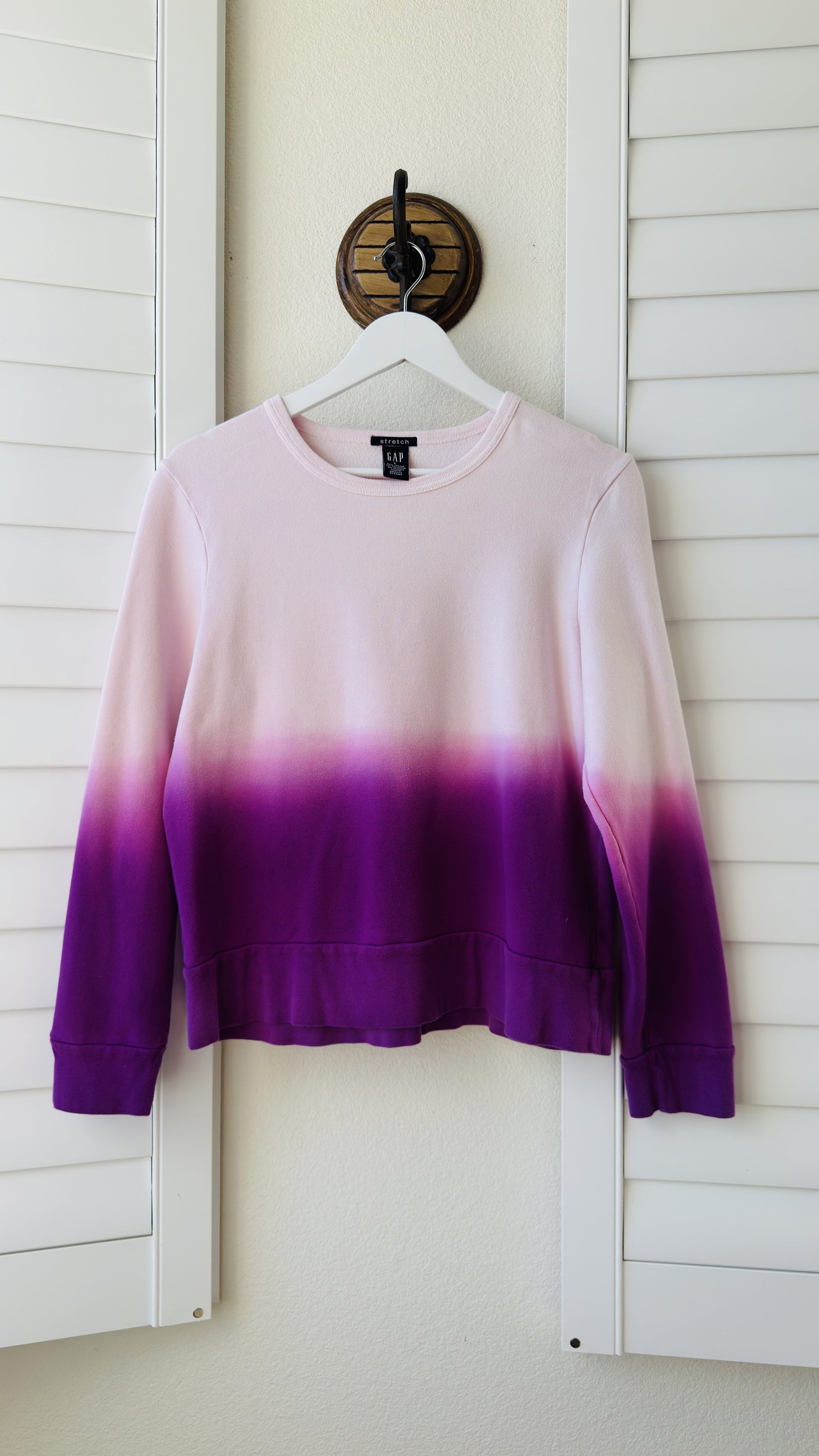 Gap Pink & Purple Ombre Dip Dye Crewneck Sweatshirt Size L