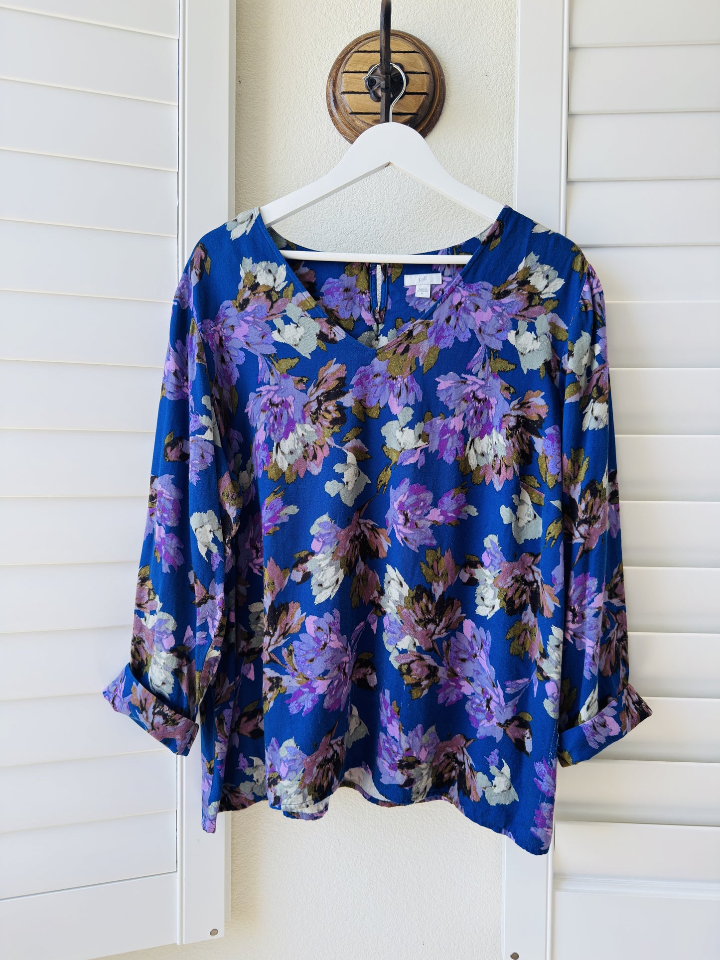 J.Jill Blue Floral V-Neck Blouse - Size XL