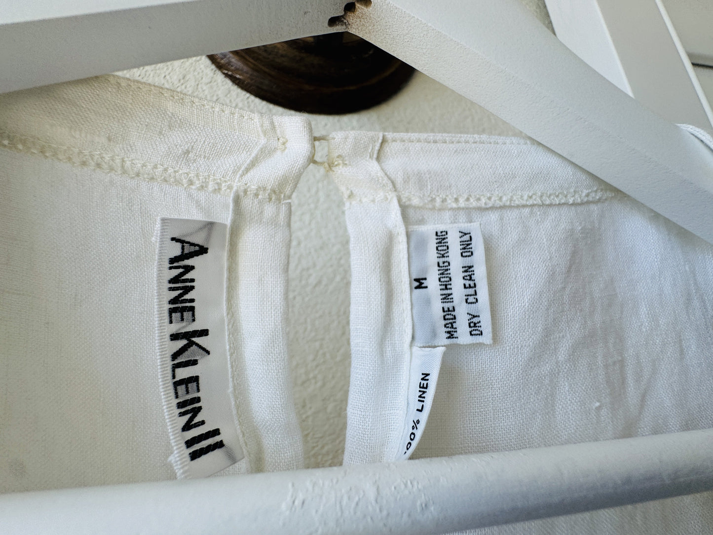Vintage Anne Klein II White 100% Linen Pocket Blouse - Size M