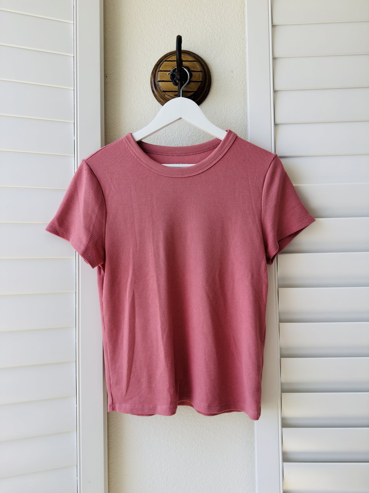 American Eagle Dusty Pink Ribbed Short Sleeve T-Shirt - Size XL