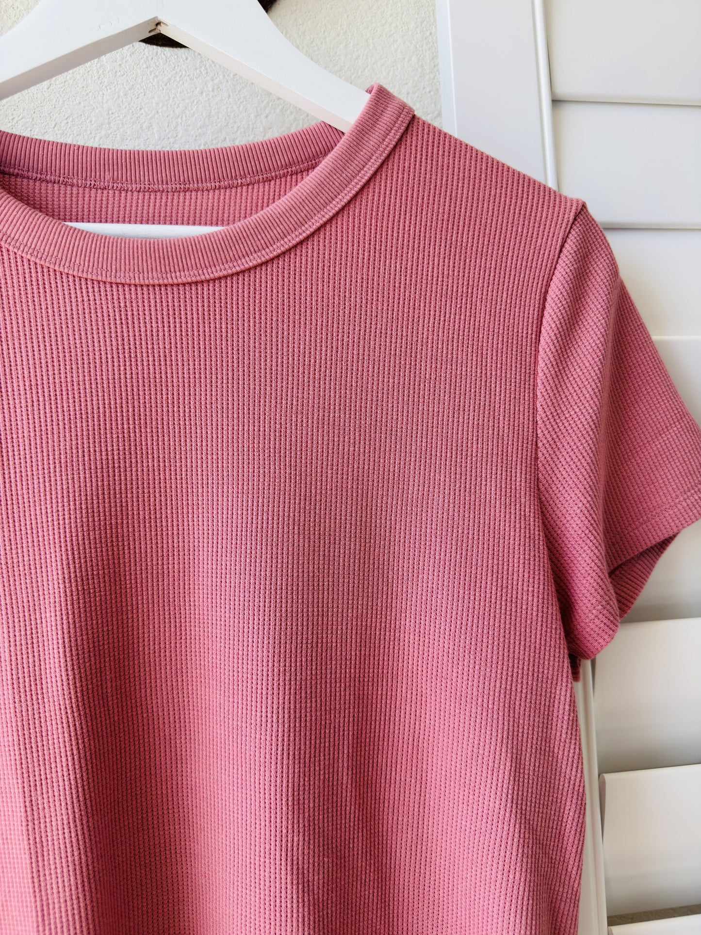 American Eagle Dusty Pink Ribbed Short Sleeve T-Shirt - Size XL