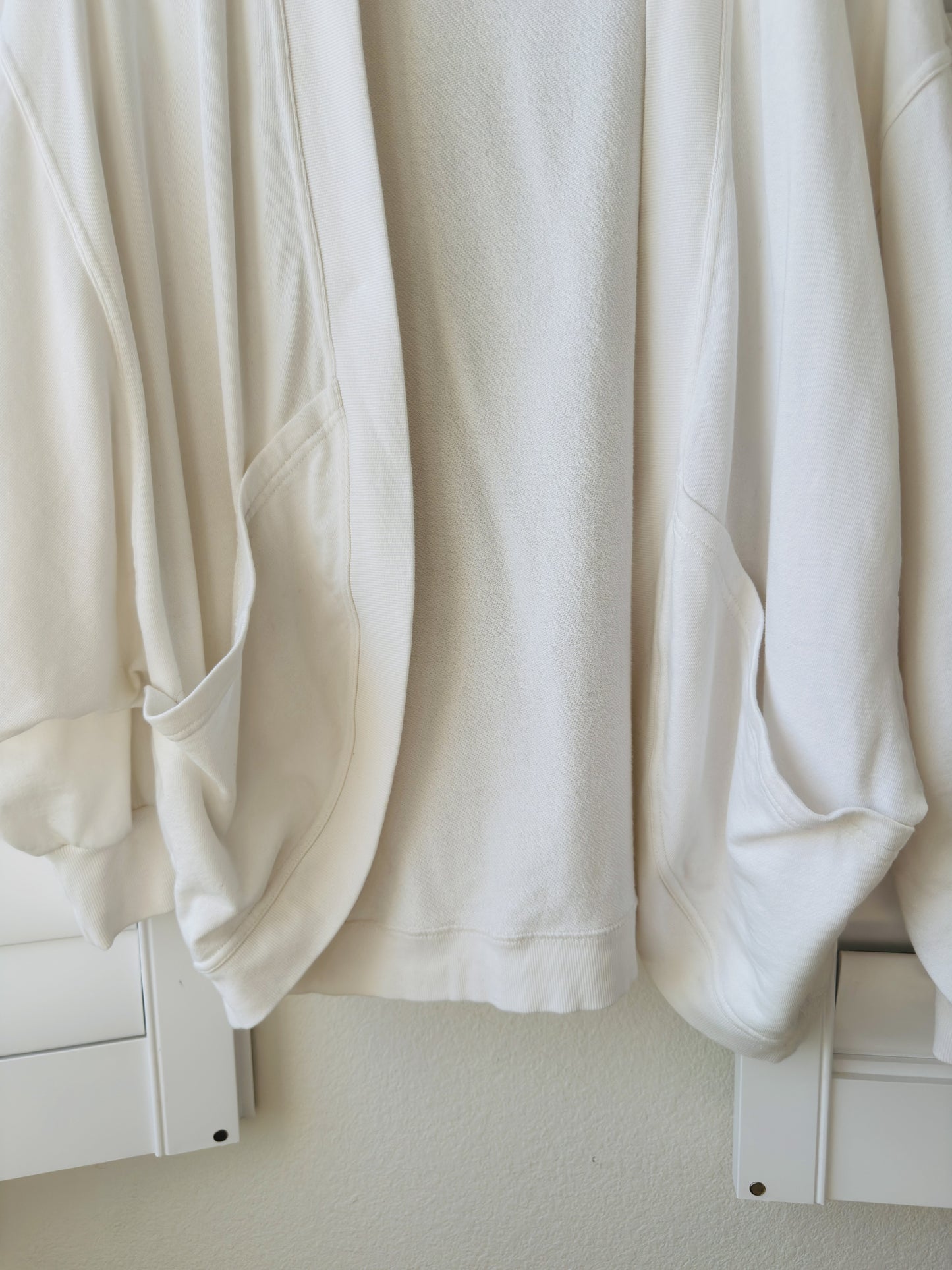 Sweaty Betty Cream Harmonise Luxe Cardigan Sweatshirt - Size M