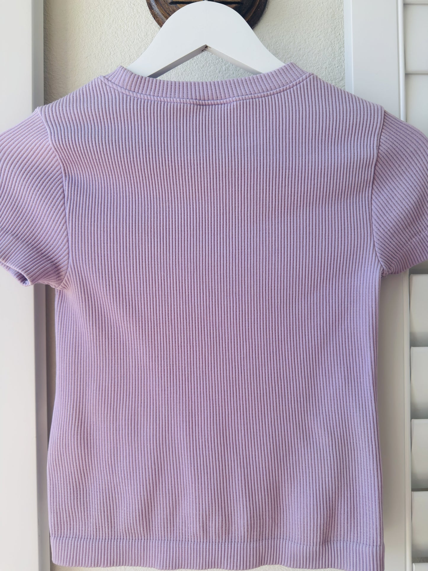 Old Navy Seamless Ribbed Short Sleeve Tee - Size M