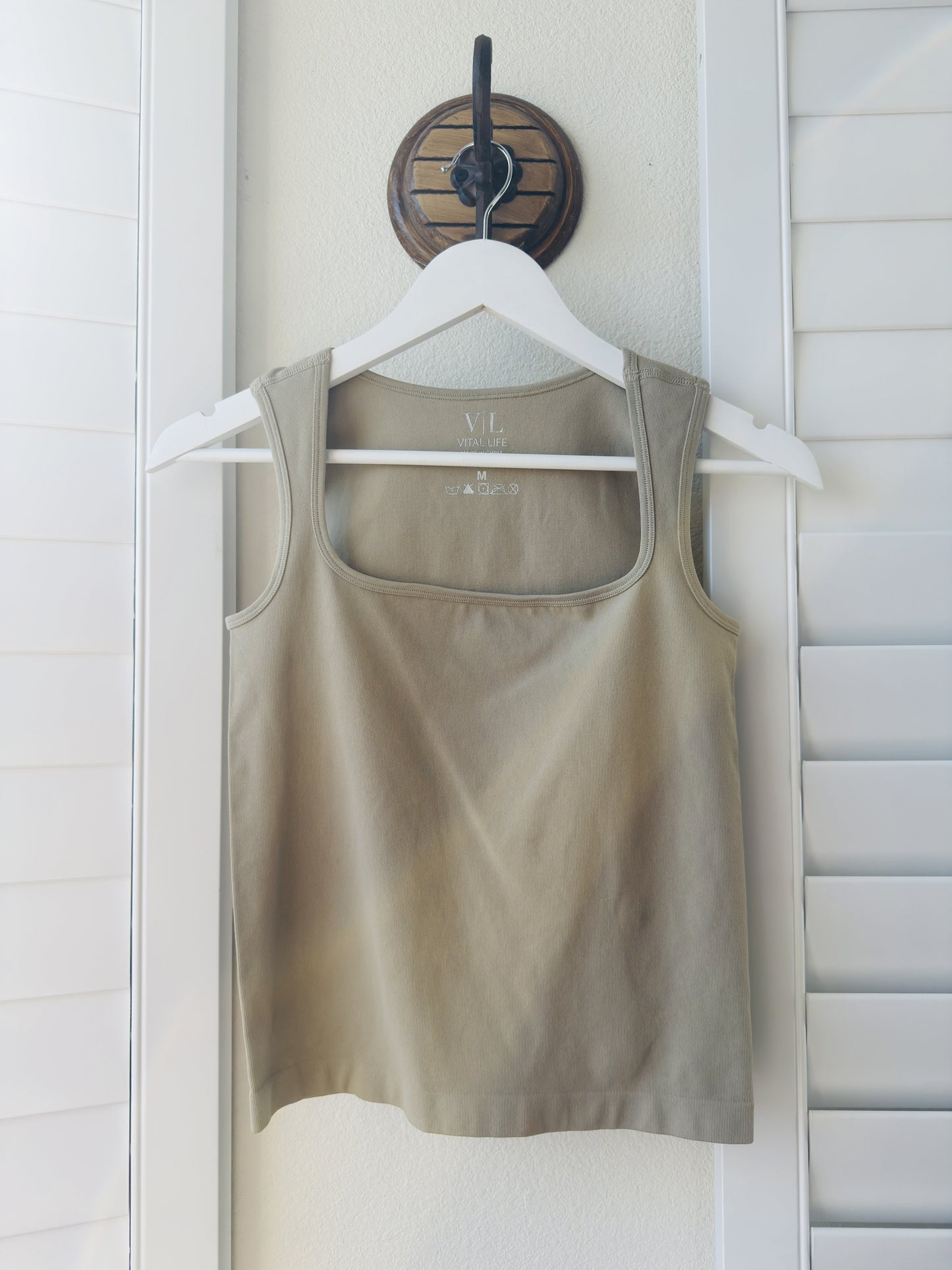 Vital Life Ribbed Square Neck Tank Top Size M
