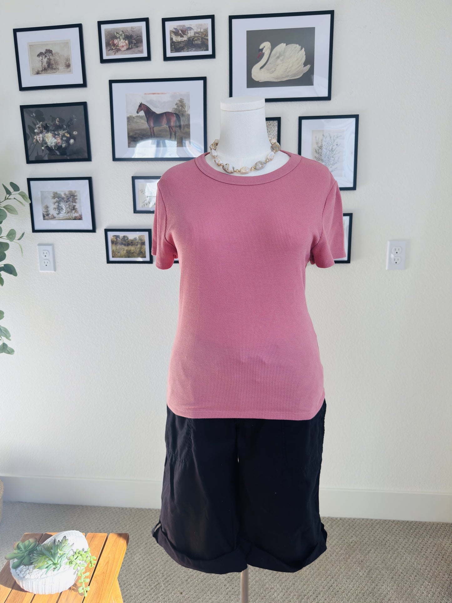 American Eagle Dusty Pink Ribbed Short Sleeve T-Shirt - Size XL