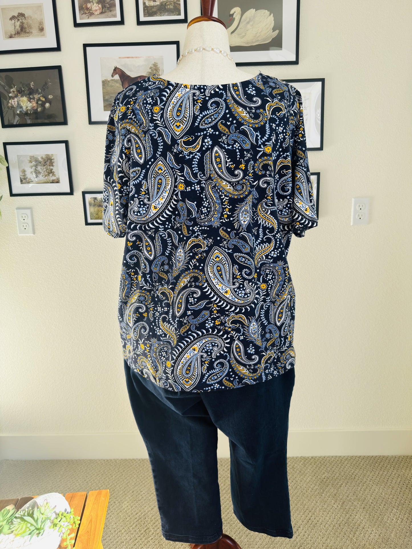 Jessica London Paisley Square Neck Short Sleeve Top - Size 26/28