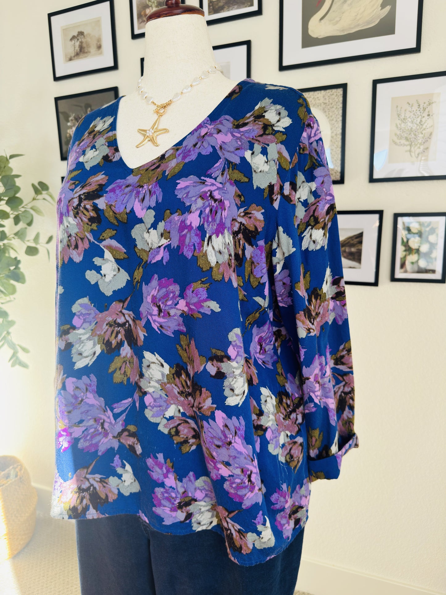J.Jill Blue Floral V-Neck Blouse - Size XL