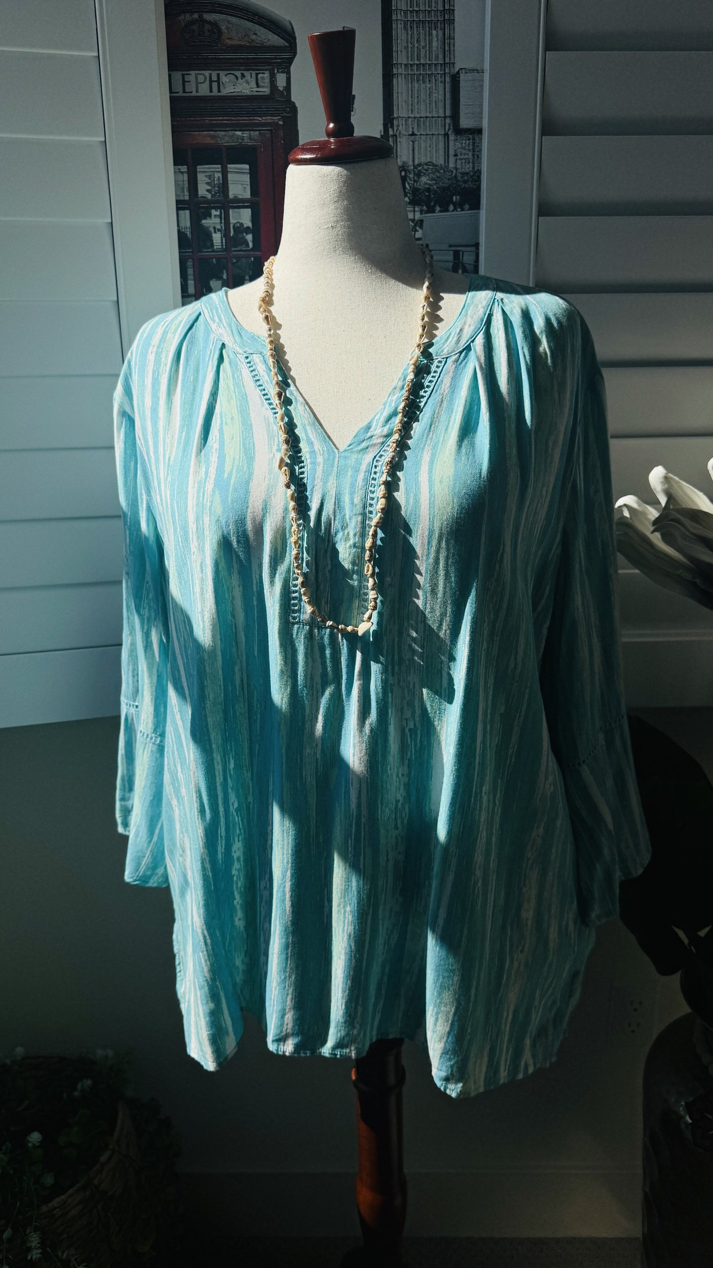 Gloria Vanderbilt Women's Blue Brushstroke V-Neck Tunic Top XXL