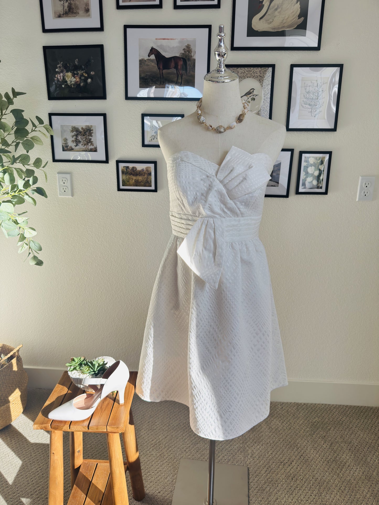 Max and Cleo White Strapless Jacquard Bow Dress - Size 8