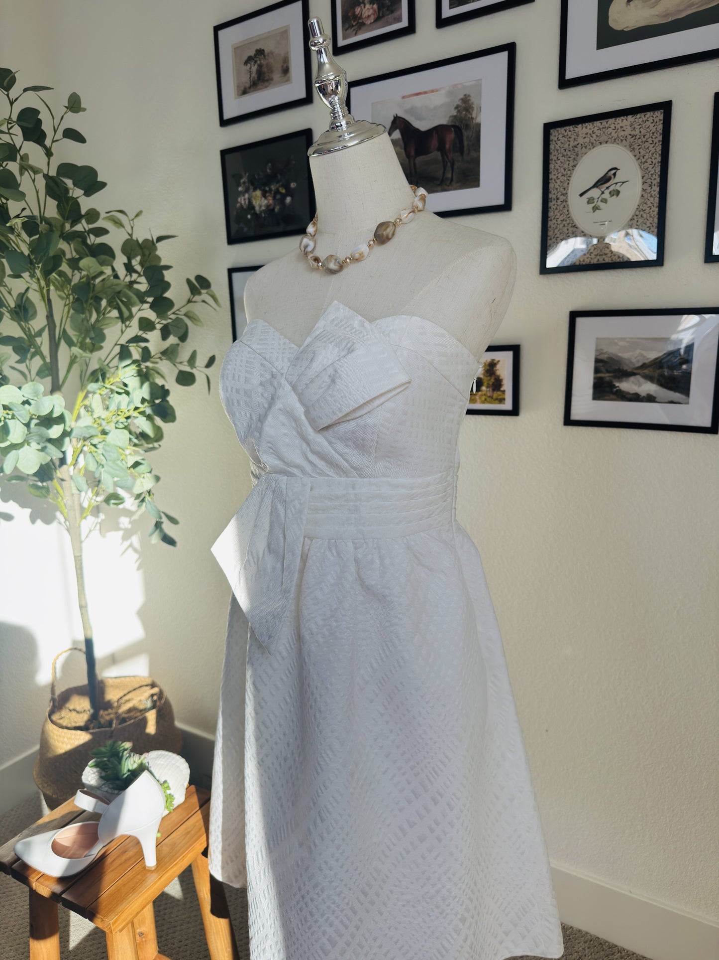 Max and Cleo White Strapless Jacquard Bow Dress - Size 8