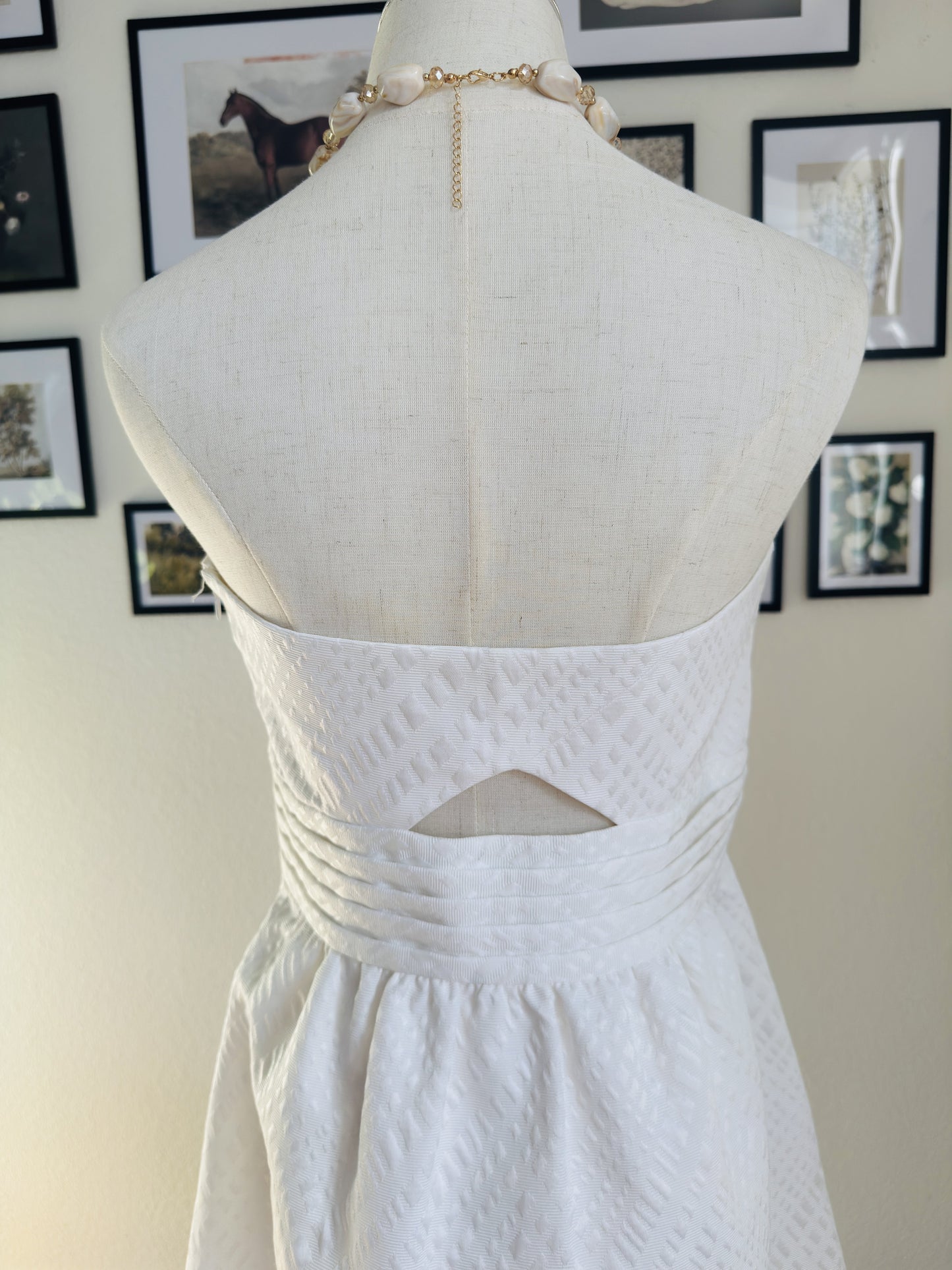 Max and Cleo White Strapless Jacquard Bow Dress - Size 8