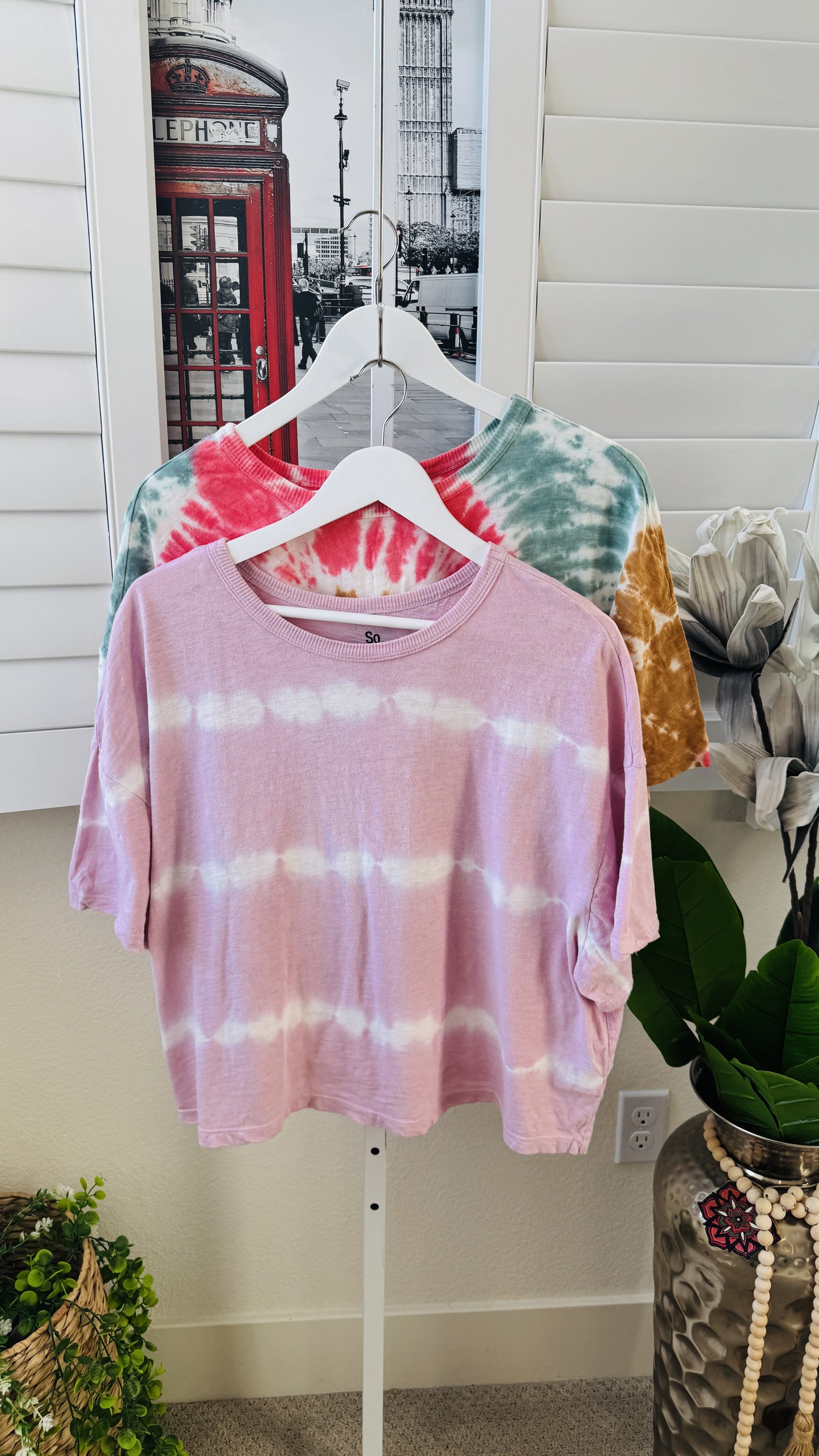 So Women's XXL Tie-Dye Cropped T-Shirt Duo