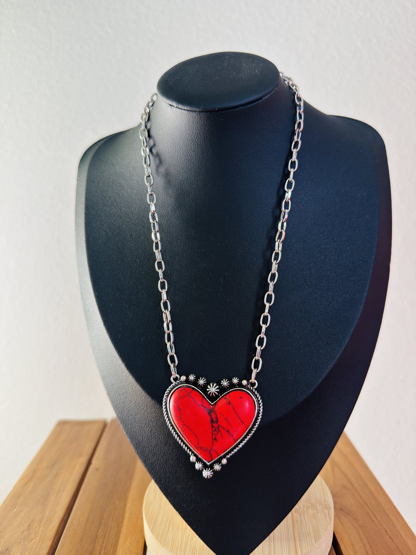 Western Red Turquoise Heart Pendant Necklace