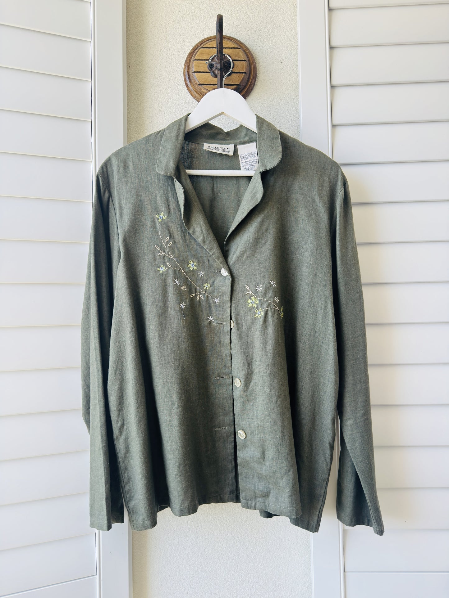 Uniform John Paul Richard Embroidered Linen Blend Shirt Size L