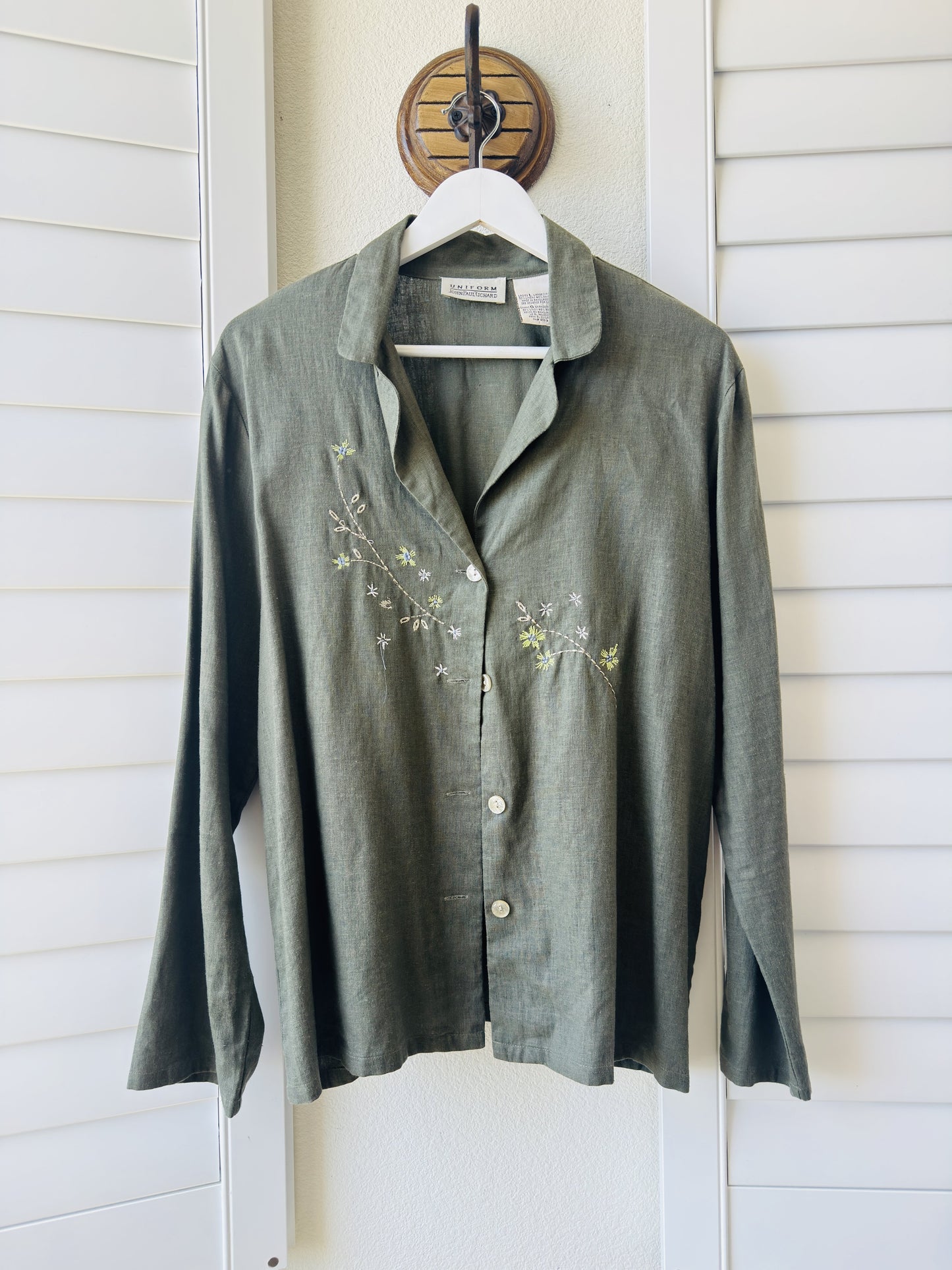 Uniform John Paul Richard Embroidered Linen Blend Shirt Size L