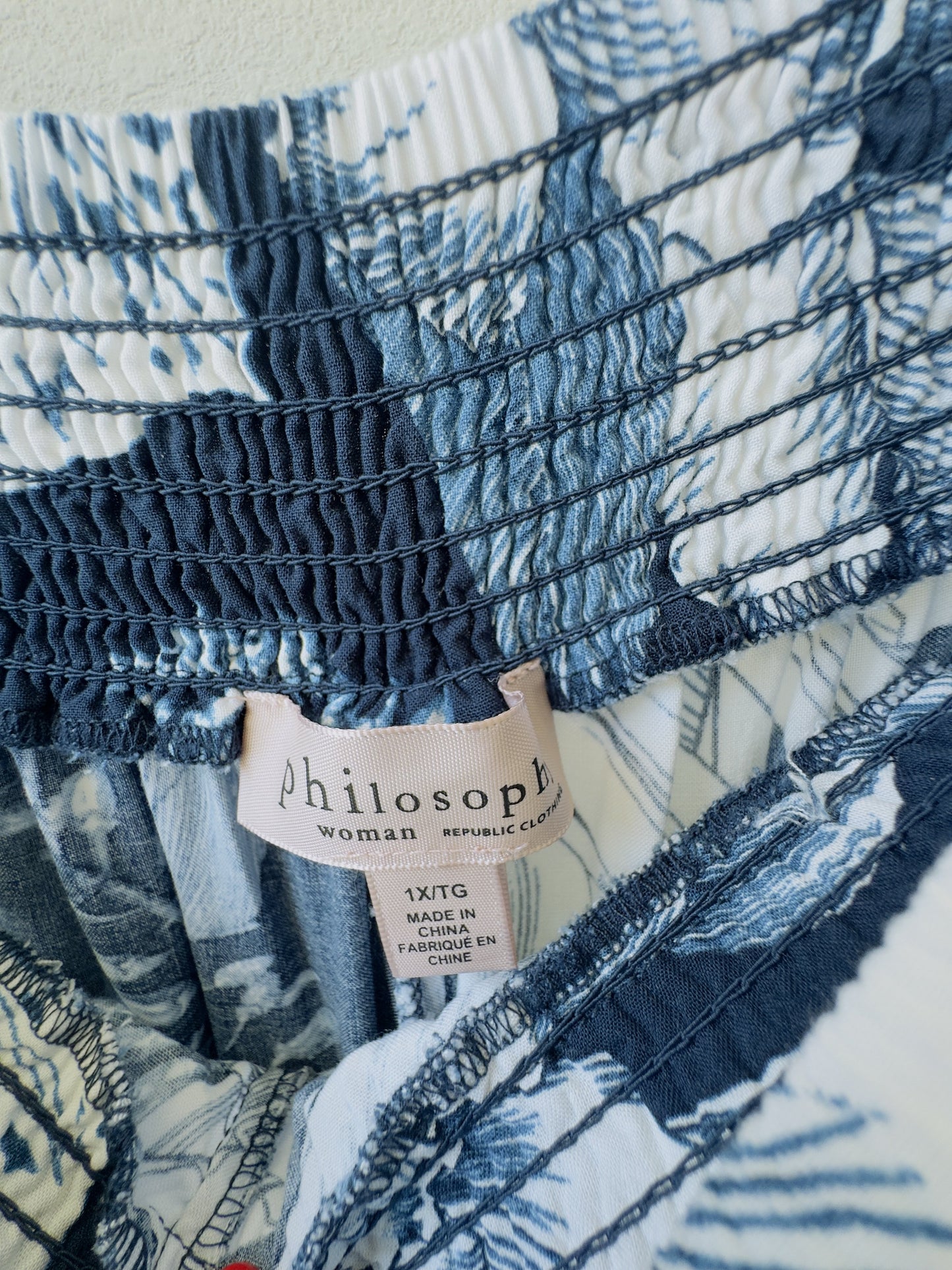 Philosophy Woman Blue Tropical Smocked Crop Pants Size 1X