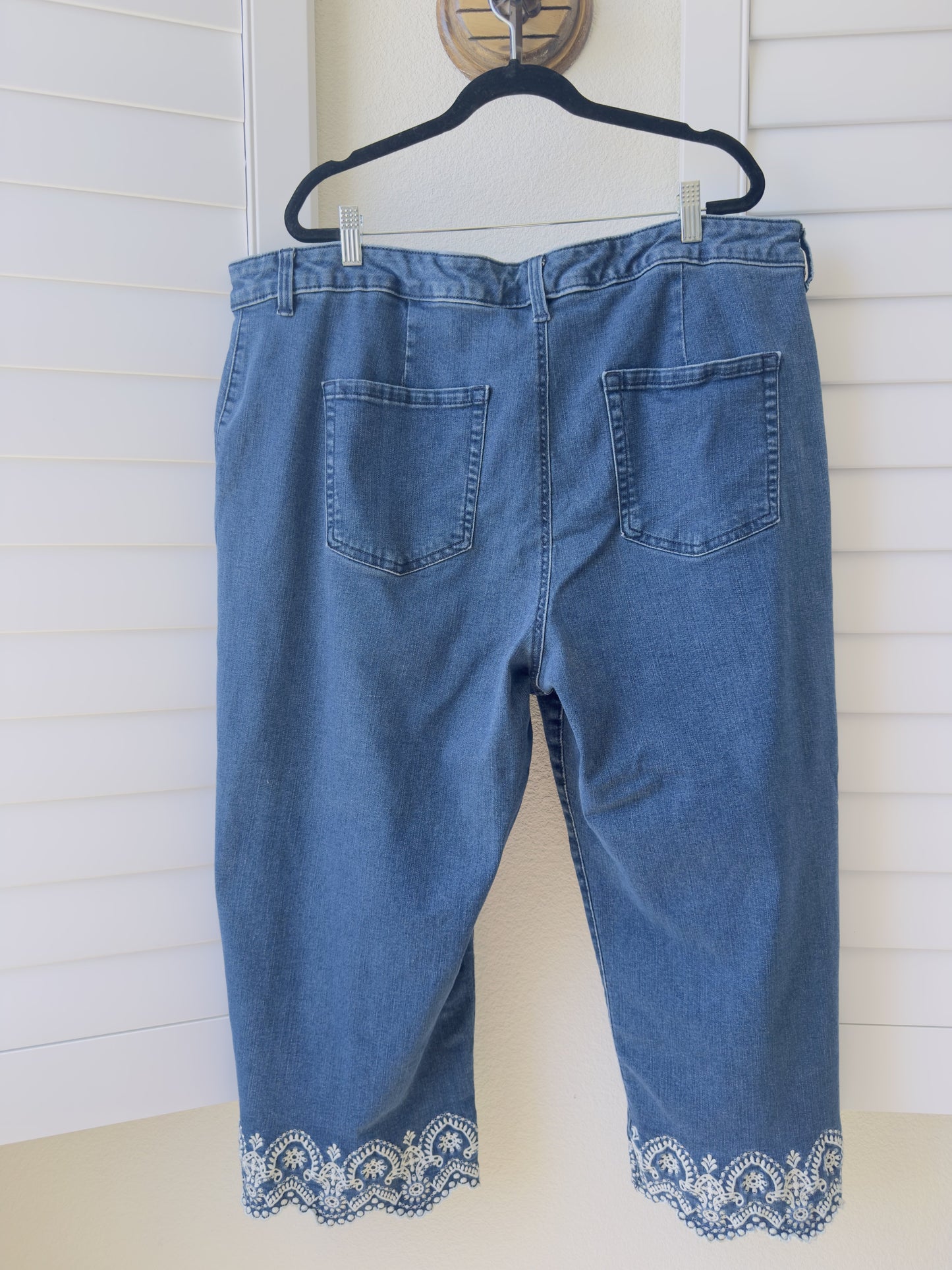 Style & Co. Lace-Hem Embroidered Wide Leg Crop Jeans Size 22W