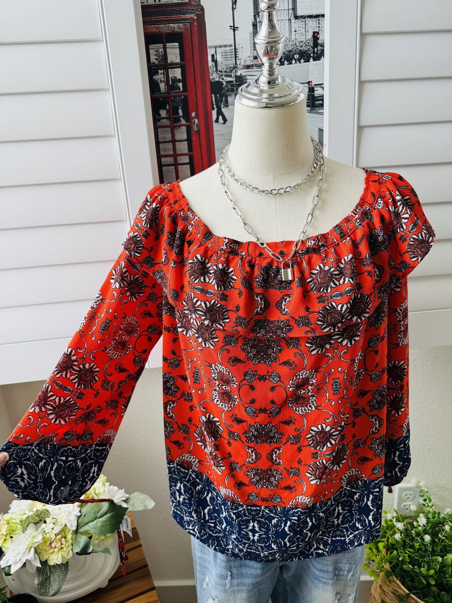 C&C California Red Floral Off-the-Shoulder Blouse Size L