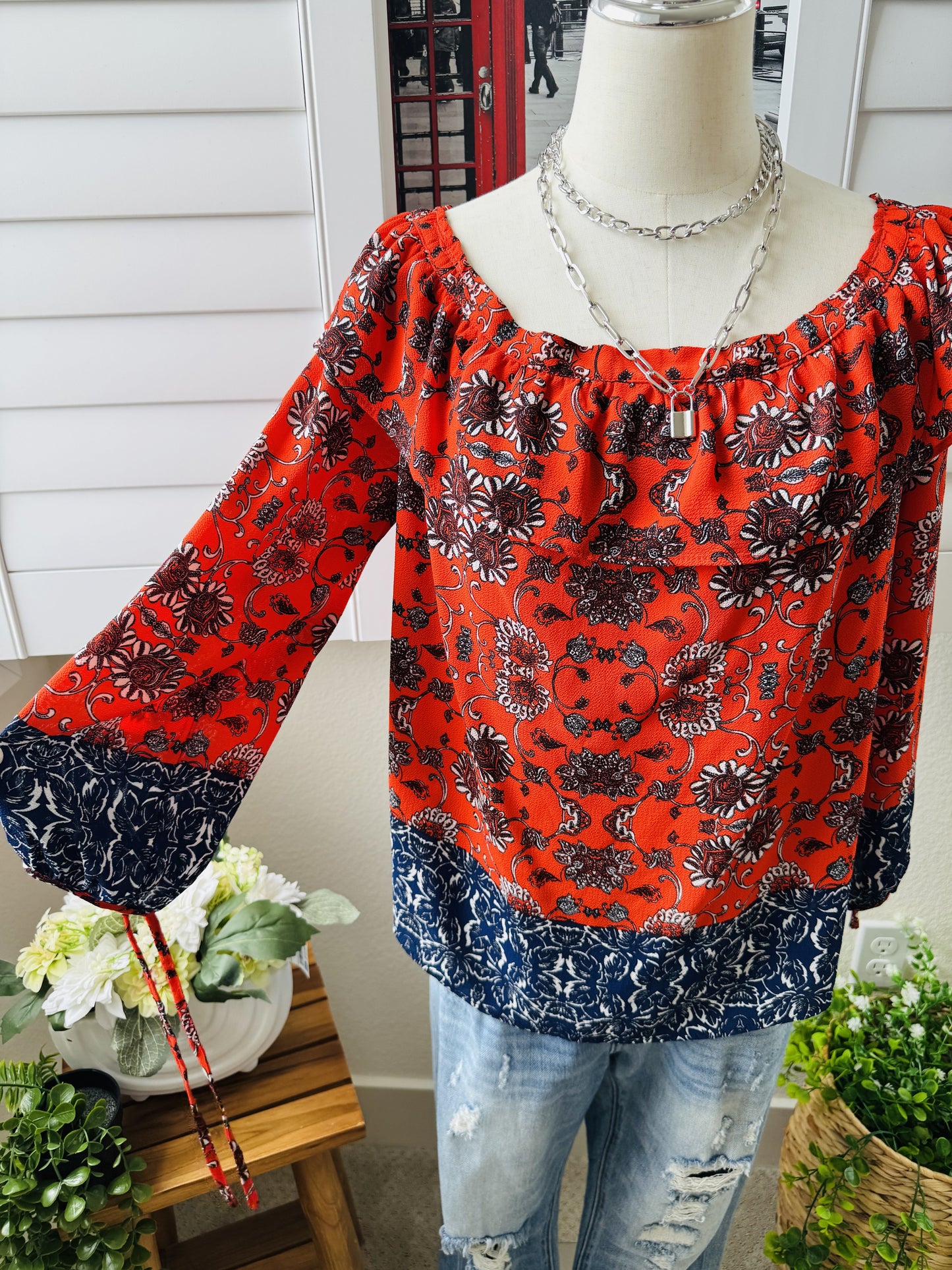 C&C California Red Floral Off-the-Shoulder Blouse Size L