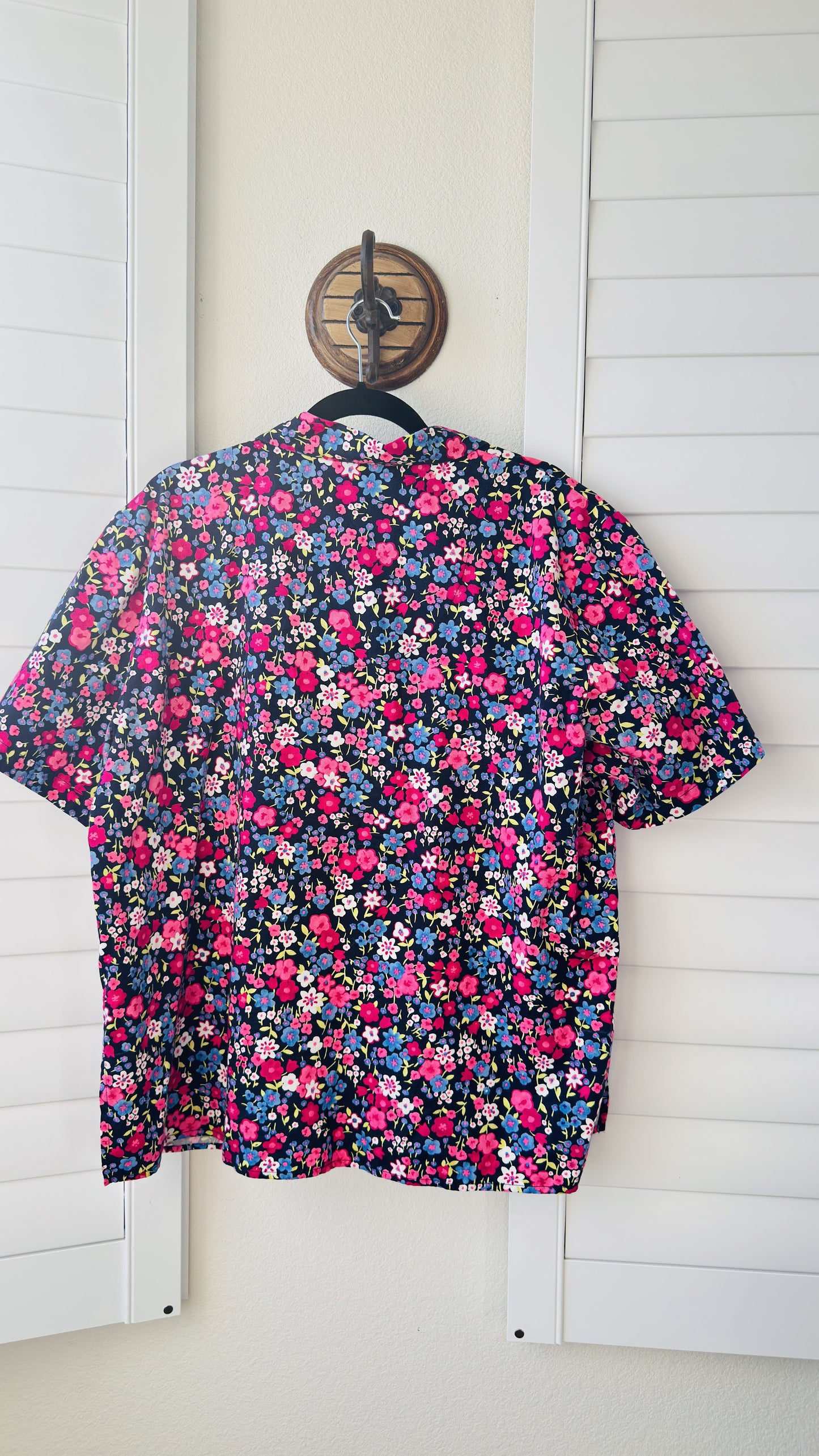 Elisabeth by Liz Claiborne Floral Short Sleeve Button-Up Blouse Size 18