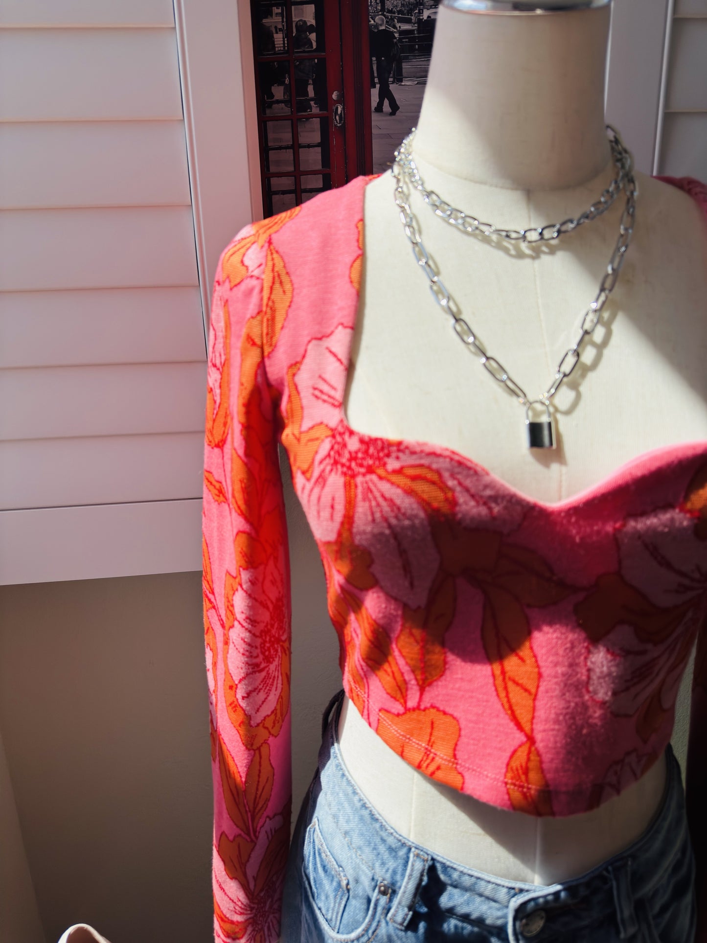 Zara Pink and Orange Floral Knit Crop Top - Size M