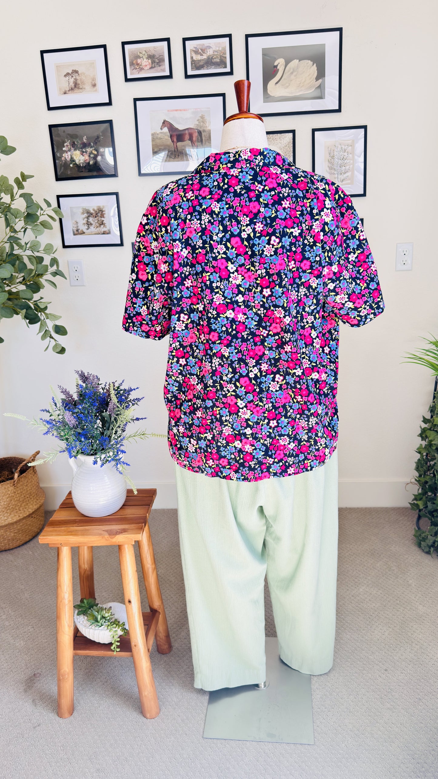Elisabeth by Liz Claiborne Floral Short Sleeve Button-Up Blouse Size 18