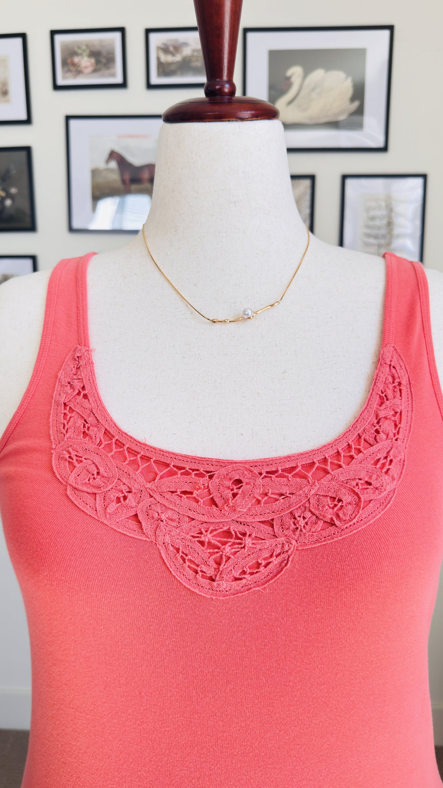 LOFT Coral Pink Lace Trim Scoop Neck Tank Top - Size L
