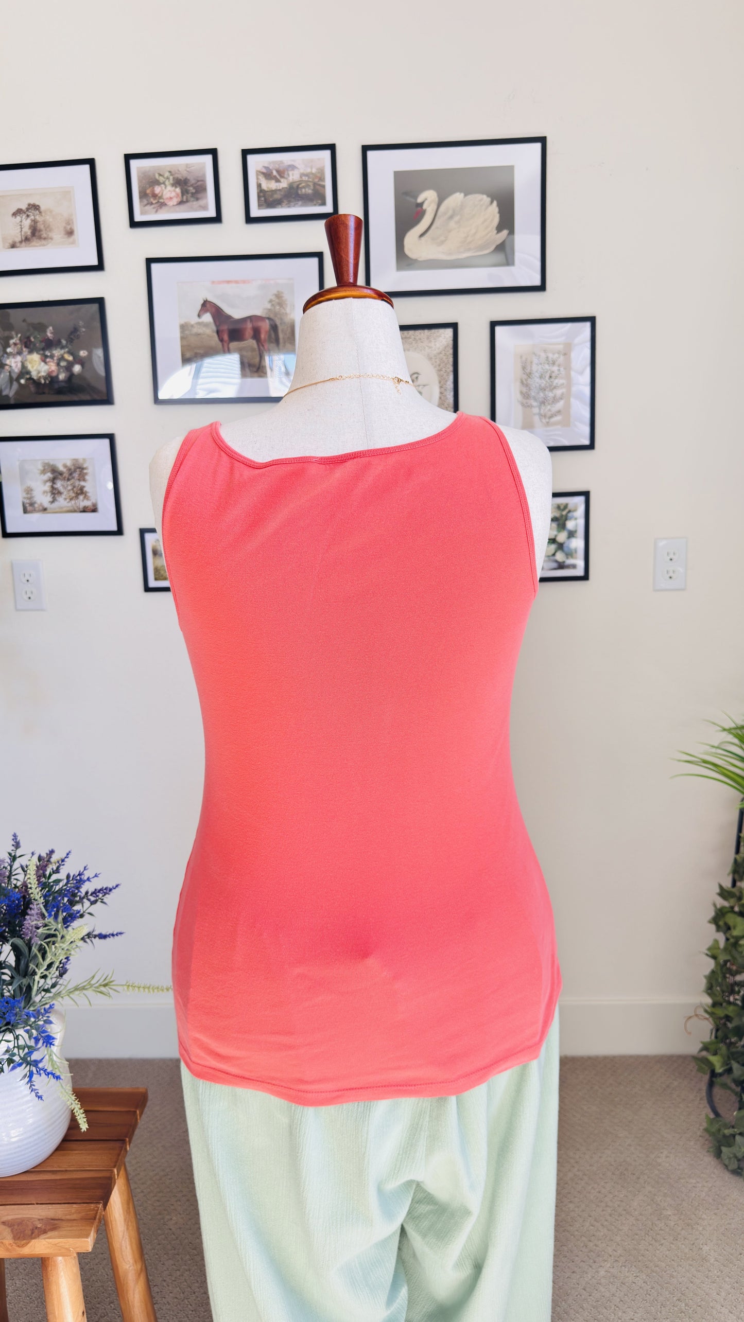 LOFT Coral Pink Lace Trim Scoop Neck Tank Top - Size L