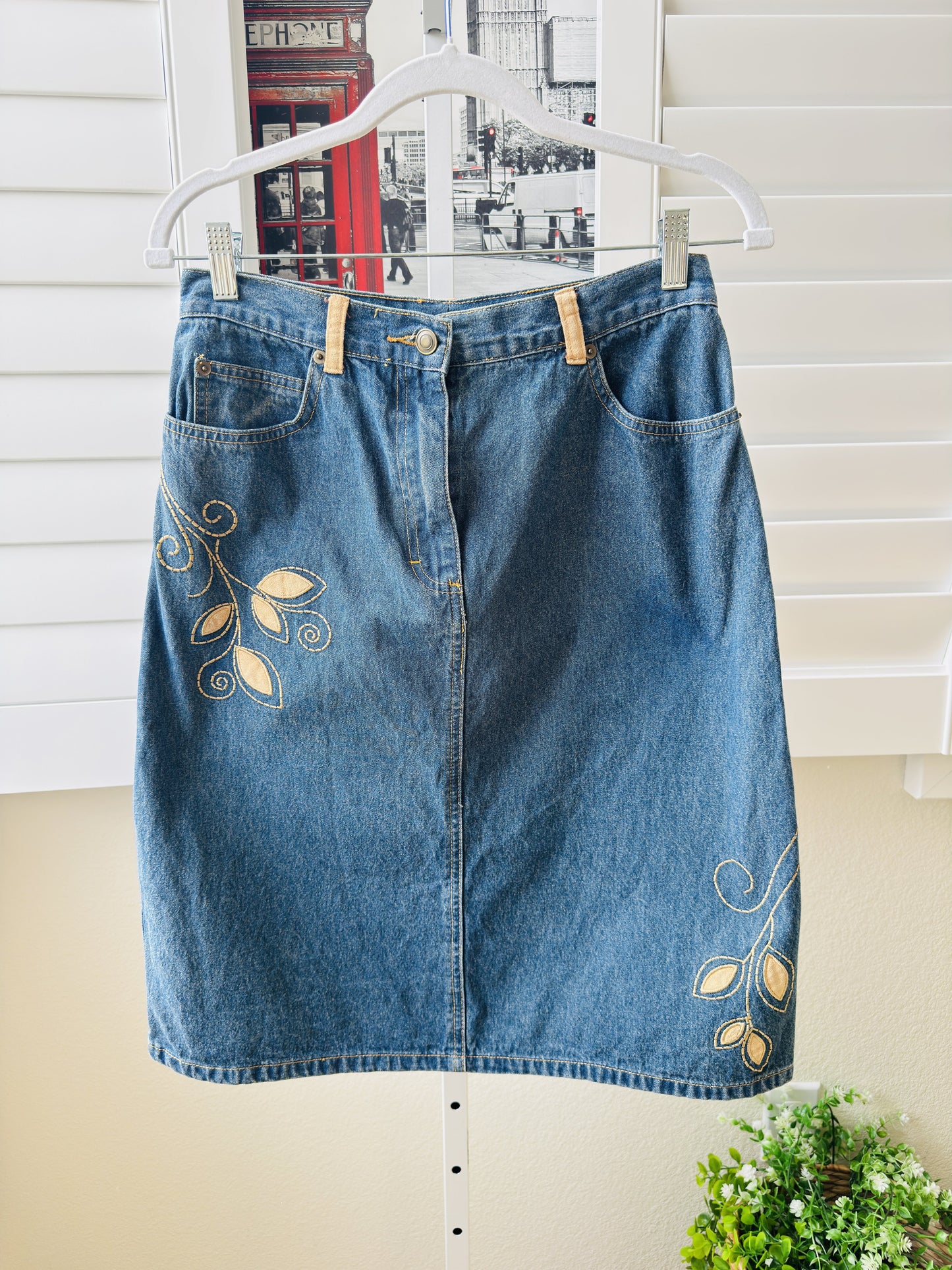 Style & co. Women's Embroidered Denim Pencil Skirt, Size 8