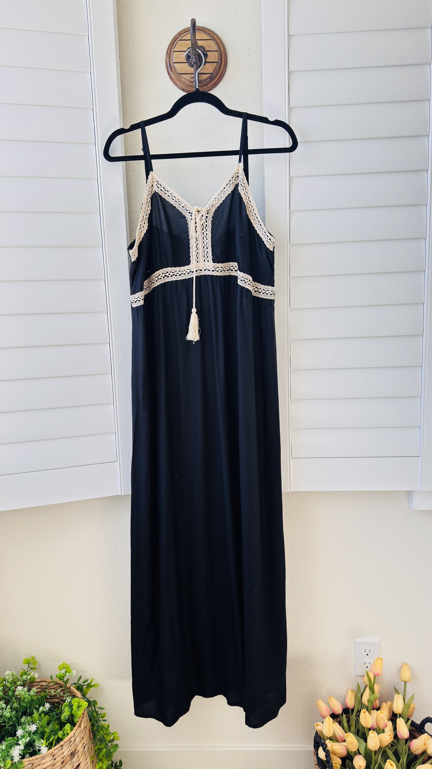 1.STATE Black Crochet Trim Maxi Dress Size XL