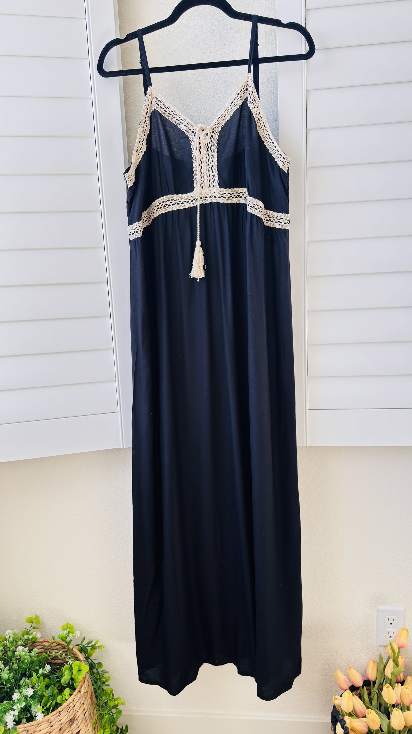 1.STATE Black Crochet Trim Maxi Dress Size XL