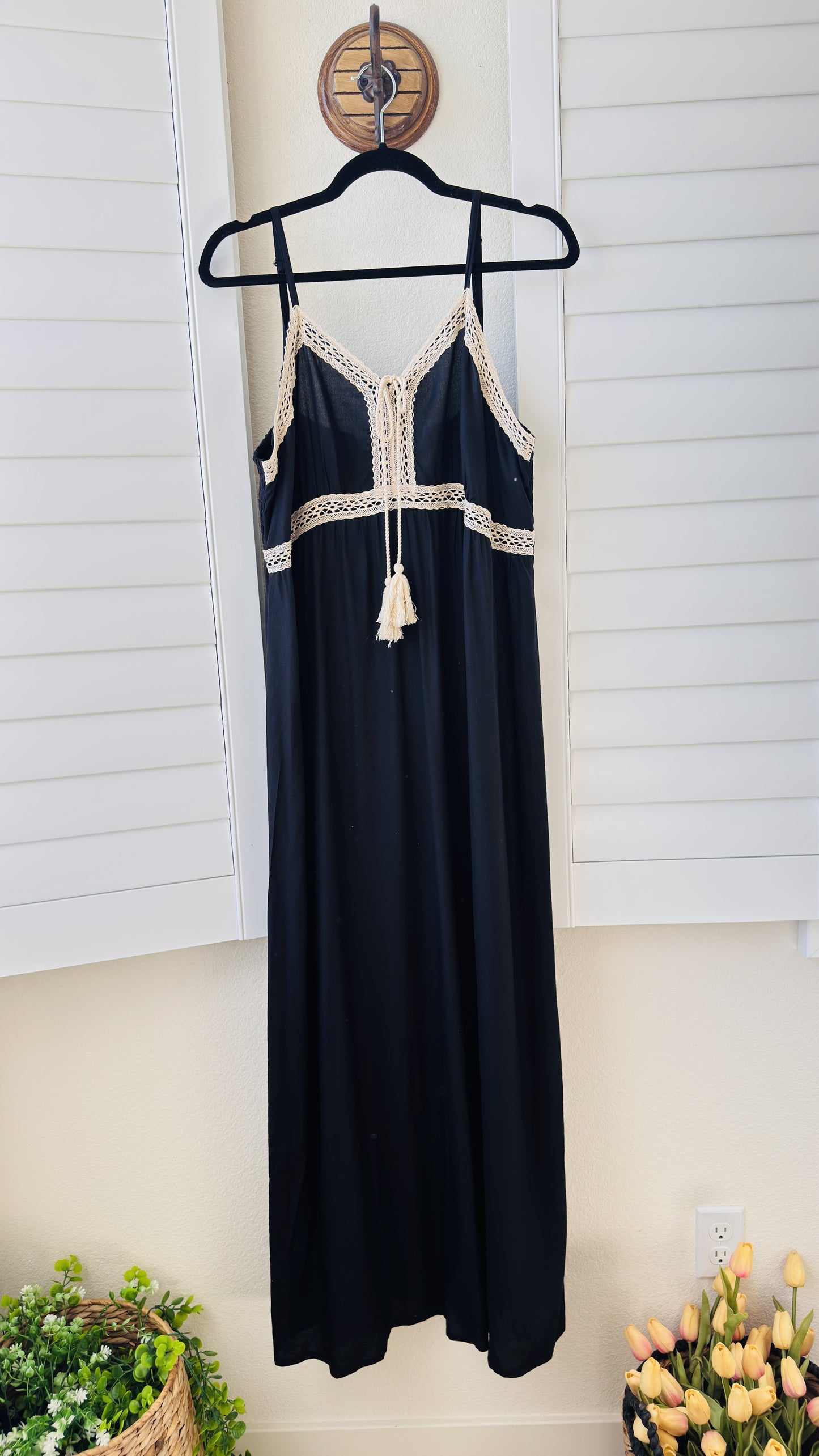 1.STATE Black Crochet Trim Maxi Dress Size XL