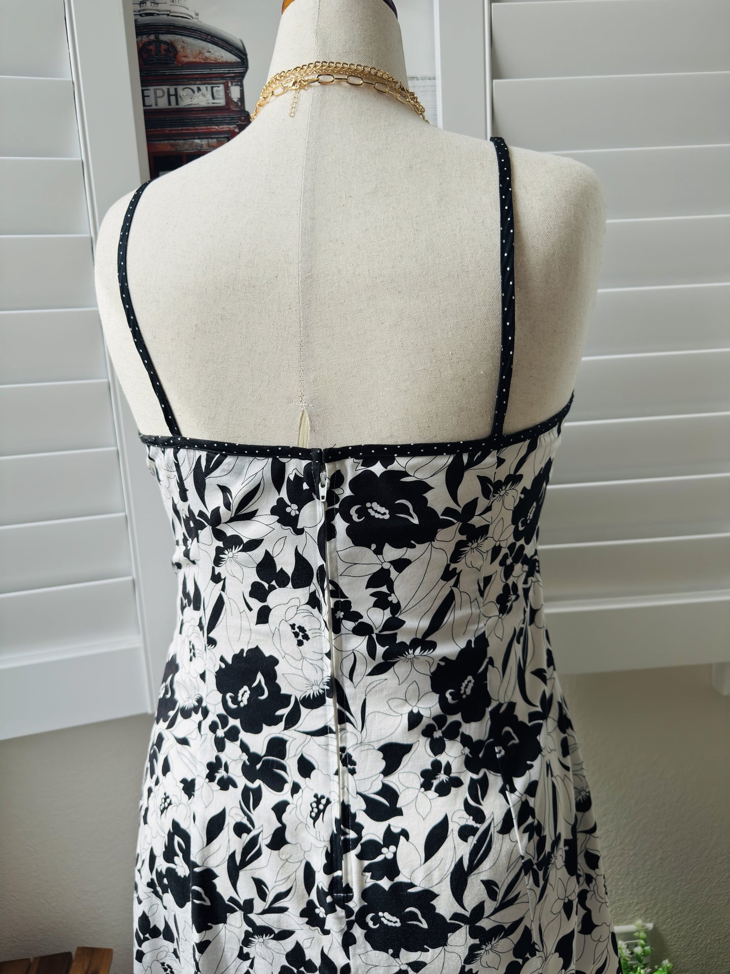 New York & Company Black and White Floral Sundress Size 16