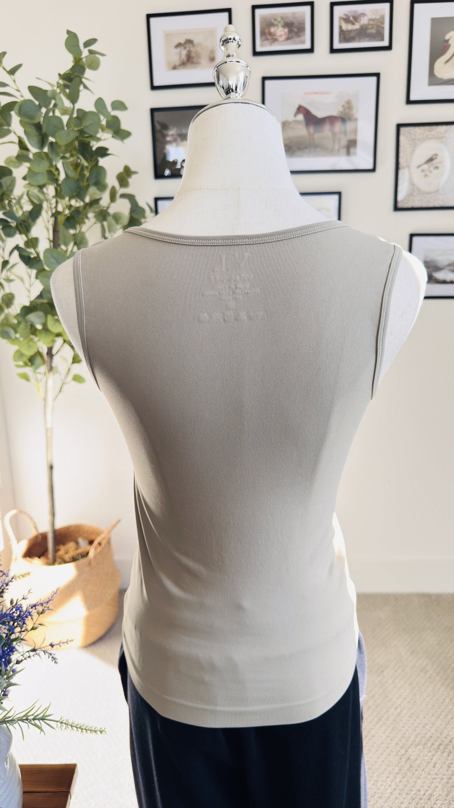 Vital Life Ribbed Seamless Tank Top - Size M