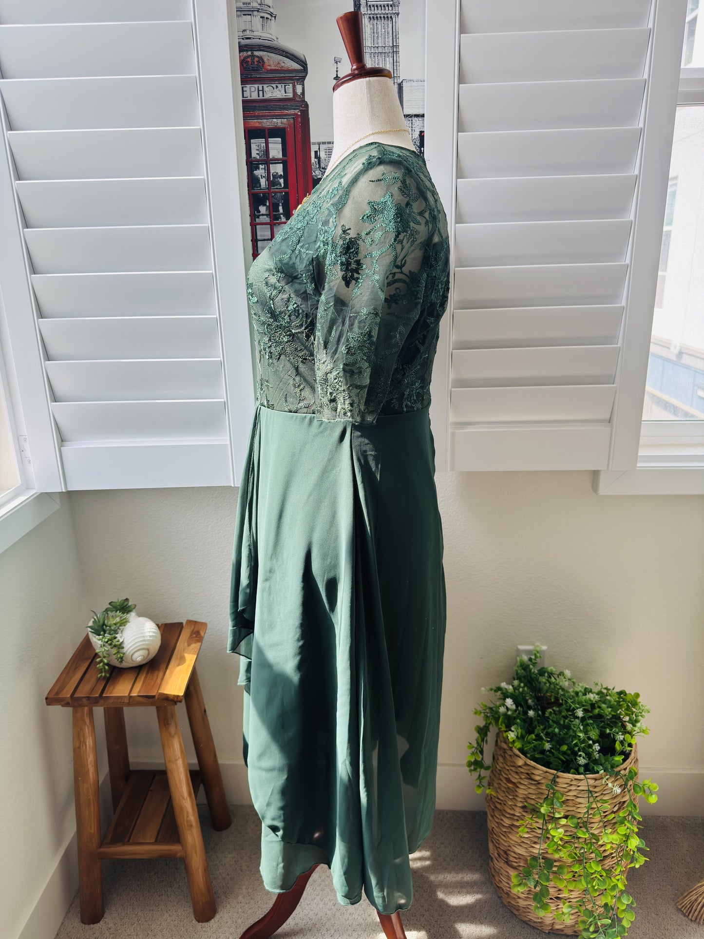 Boutique Forest Green Lace Bodice High-Low Dress Size 2XL