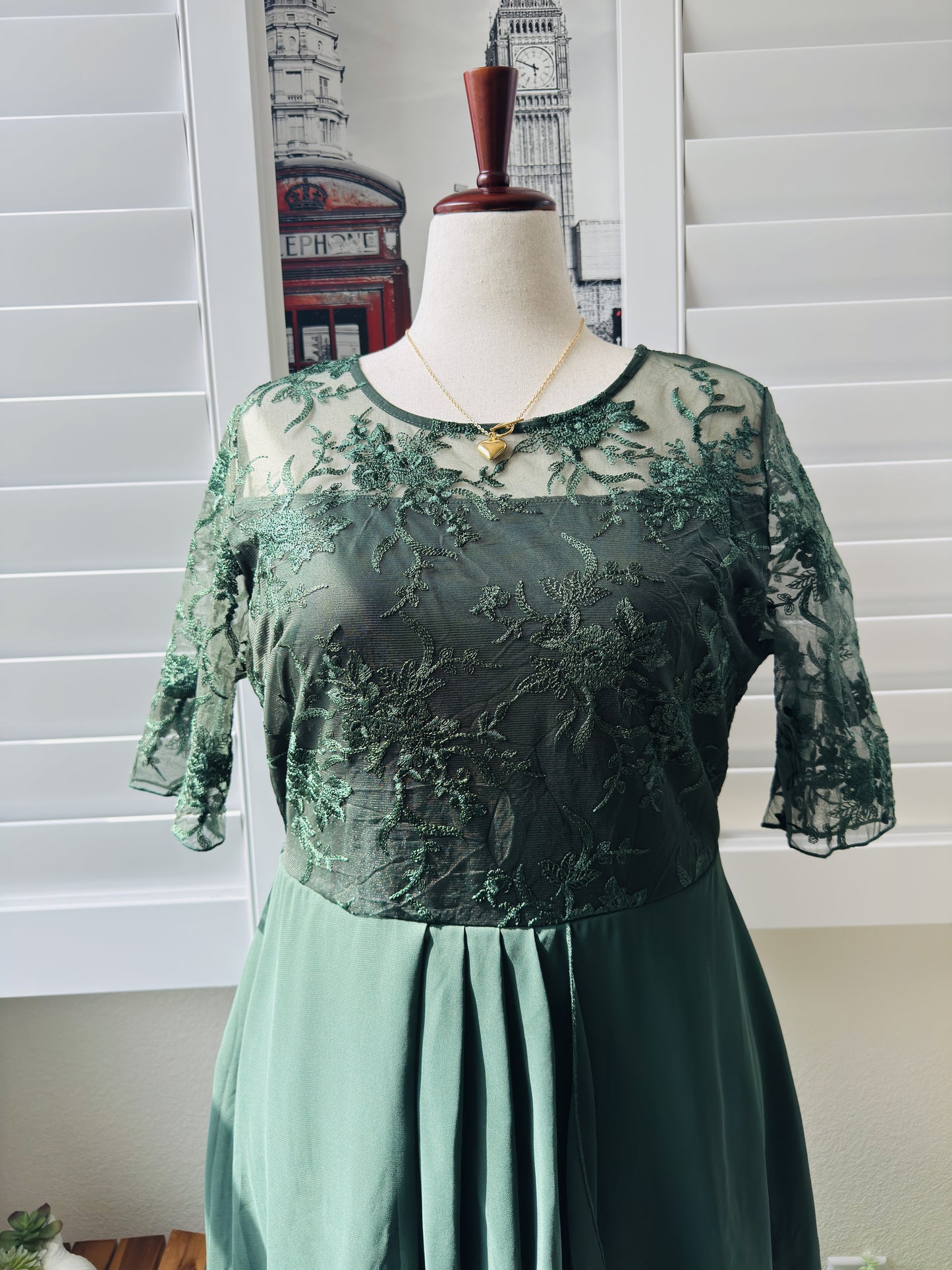 Boutique Forest Green Lace Bodice High-Low Dress Size 2XL