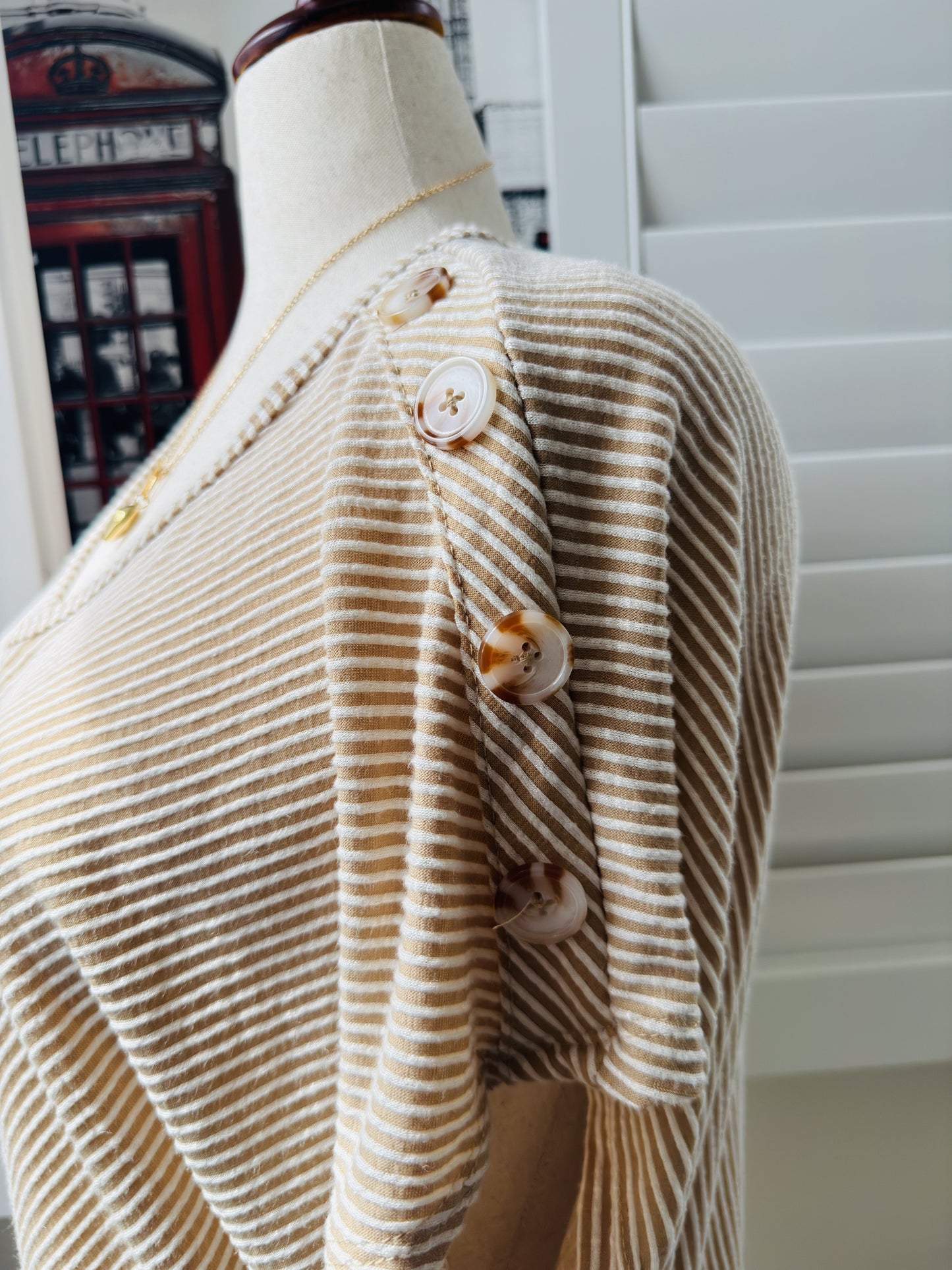 French Laundry Tan Striped V-Neck Cinch Top Size 3X