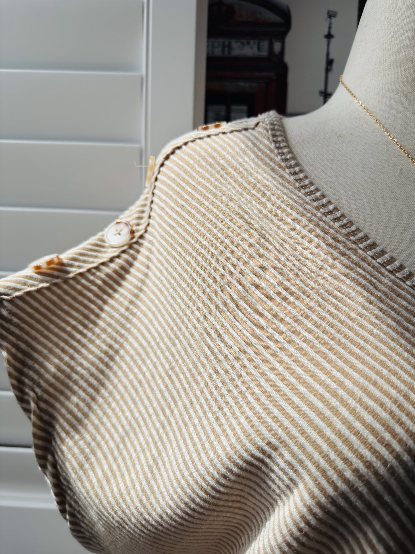 French Laundry Tan Striped V-Neck Cinch Top Size 3X