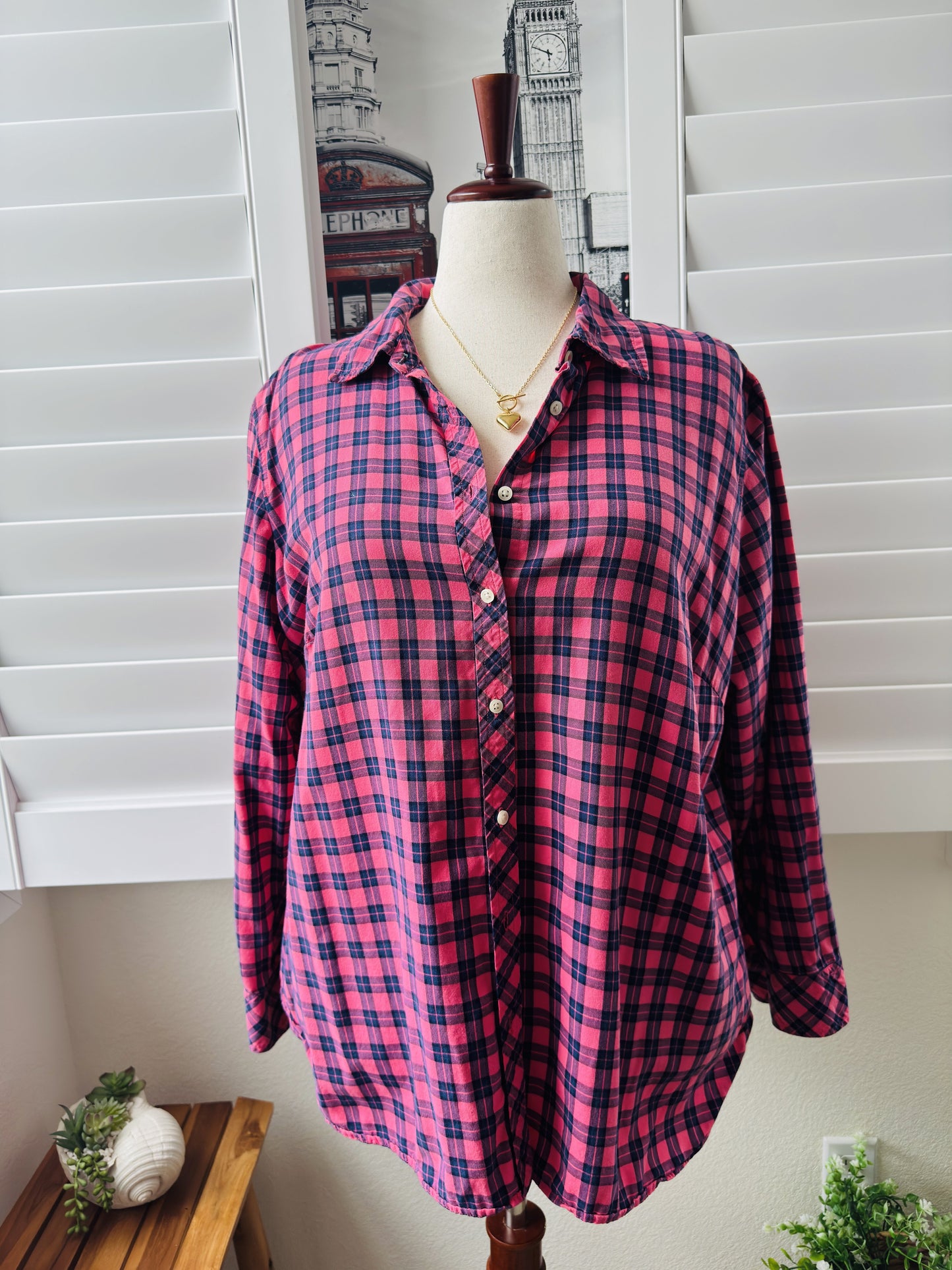 Talbots Woman Pink and Navy Plaid Long Sleeve Button Down Shirt Size 2X