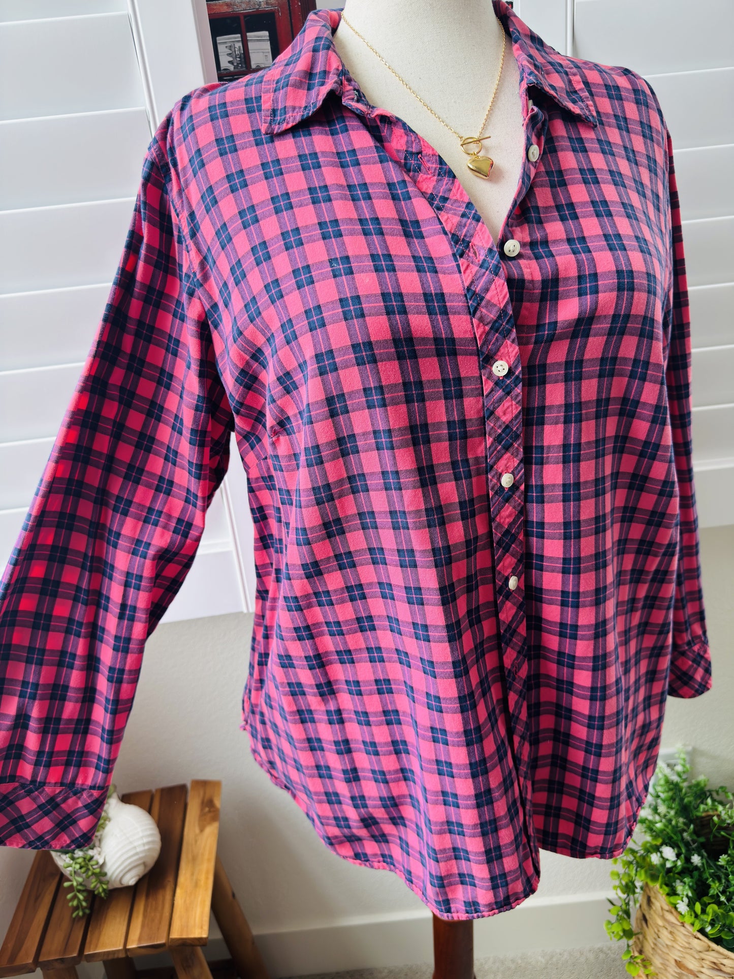 Talbots Woman Pink and Navy Plaid Long Sleeve Button Down Shirt Size 2X