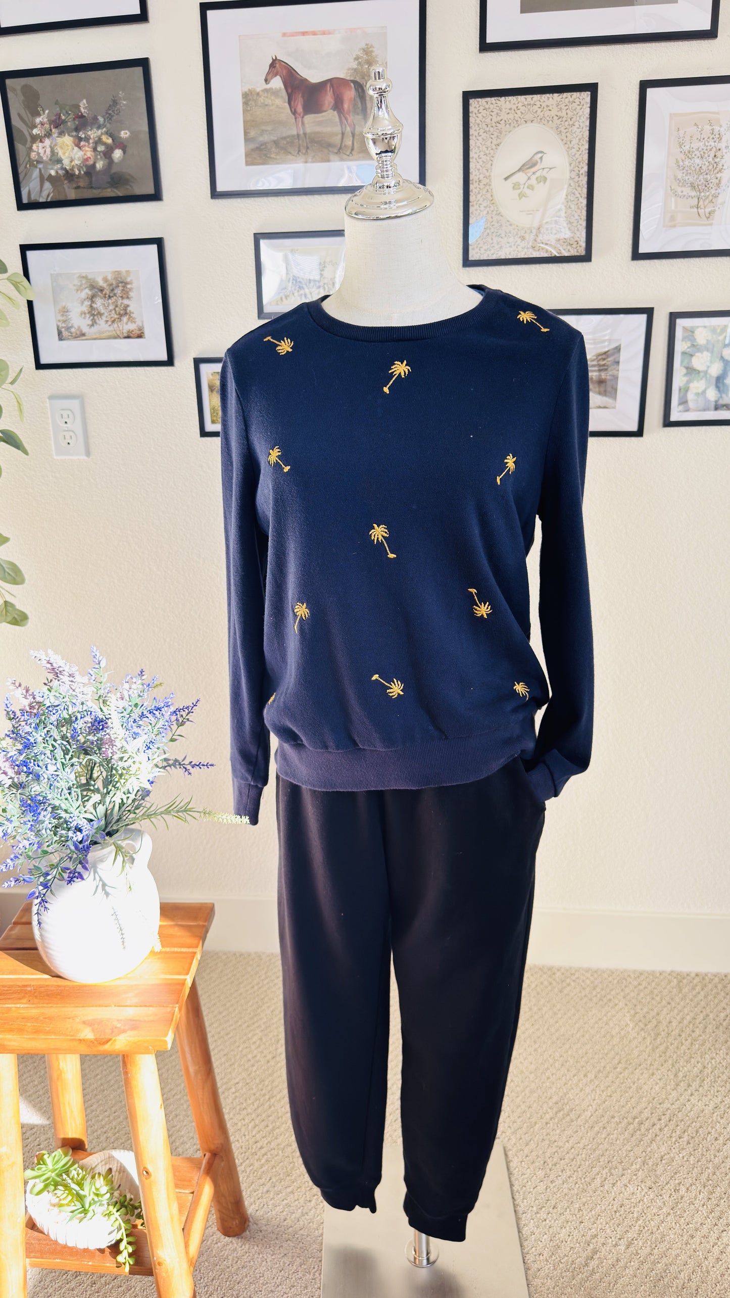 Banana Republic Navy Embroidered Palm Tree Sweatshirt - Size S