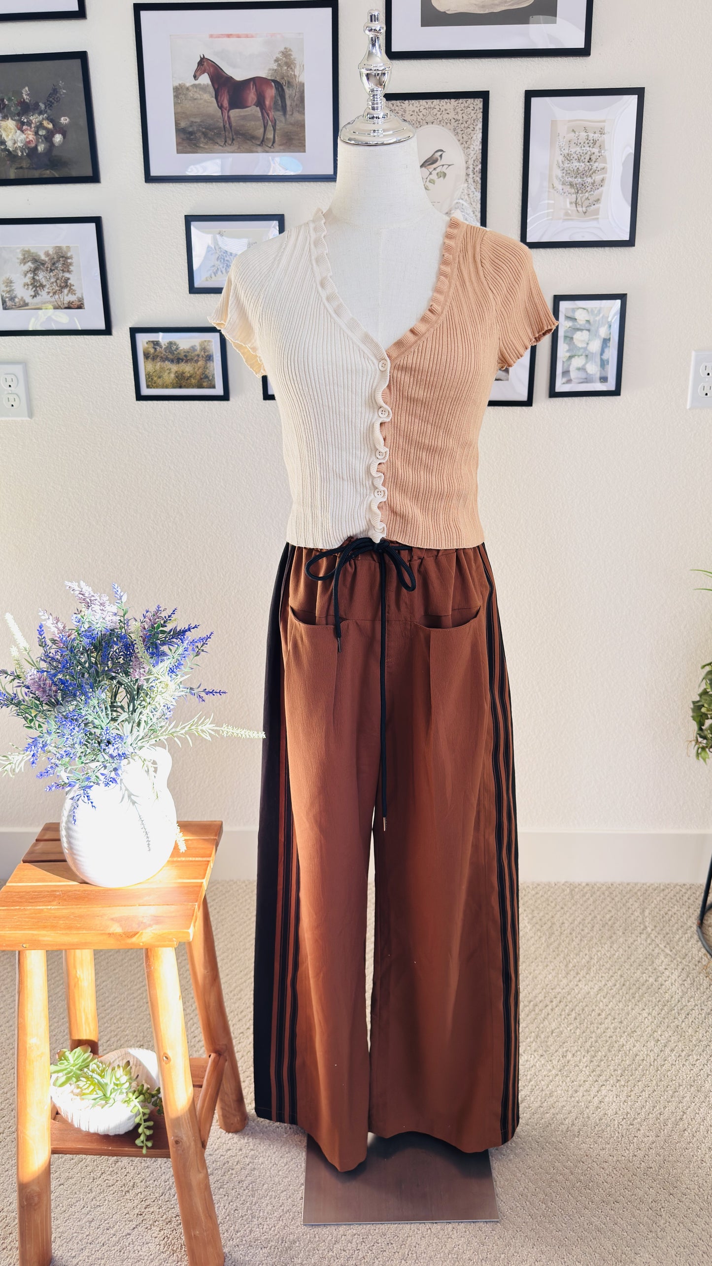 Boutique caramel brown Side-Stripe Wide-Leg Pants - Size M