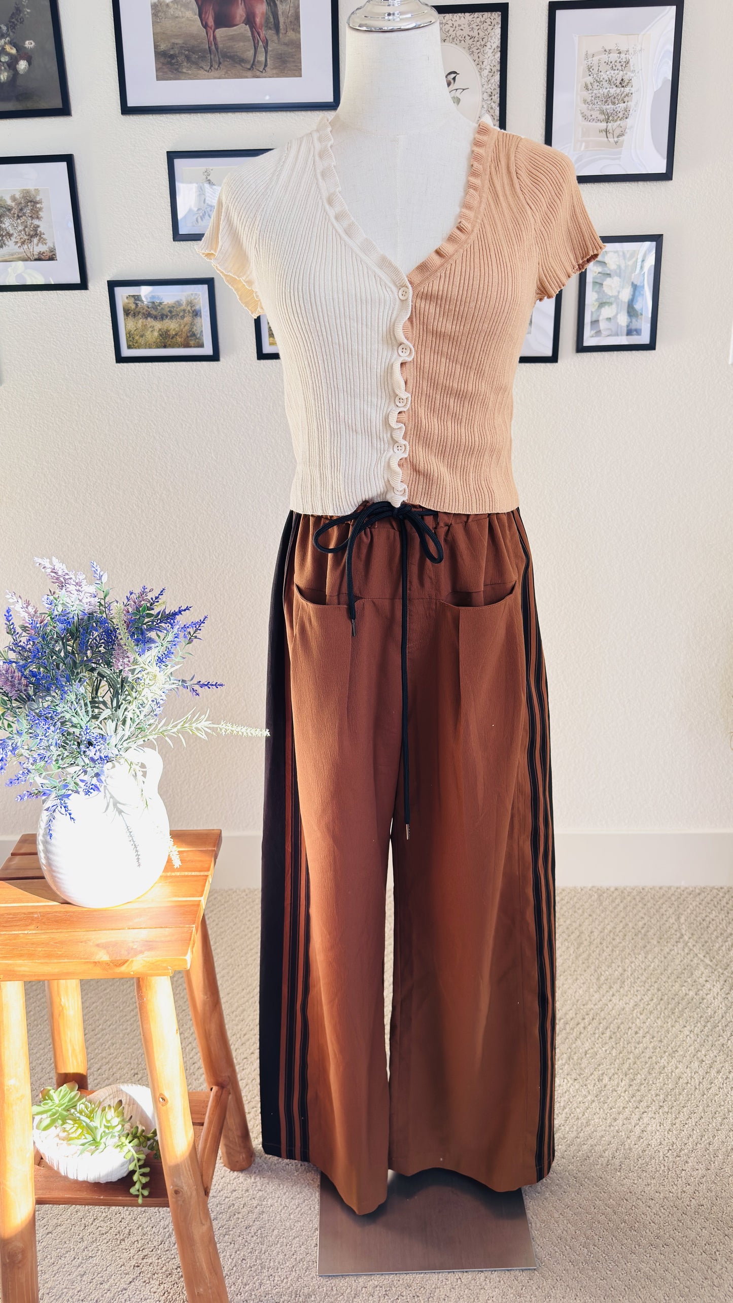 Boutique caramel brown Side-Stripe Wide-Leg Pants - Size M